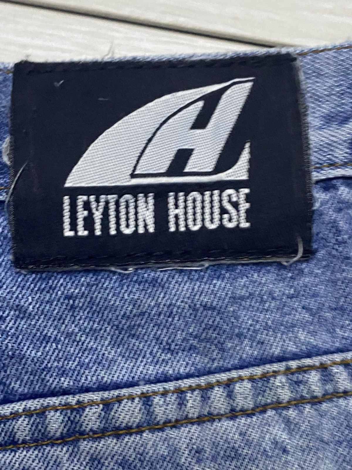 Japanese Brand Vintage Leyton House Blue Wash Relaxed Jeans Size US 28 / EU 44 - 10 Thumbnail