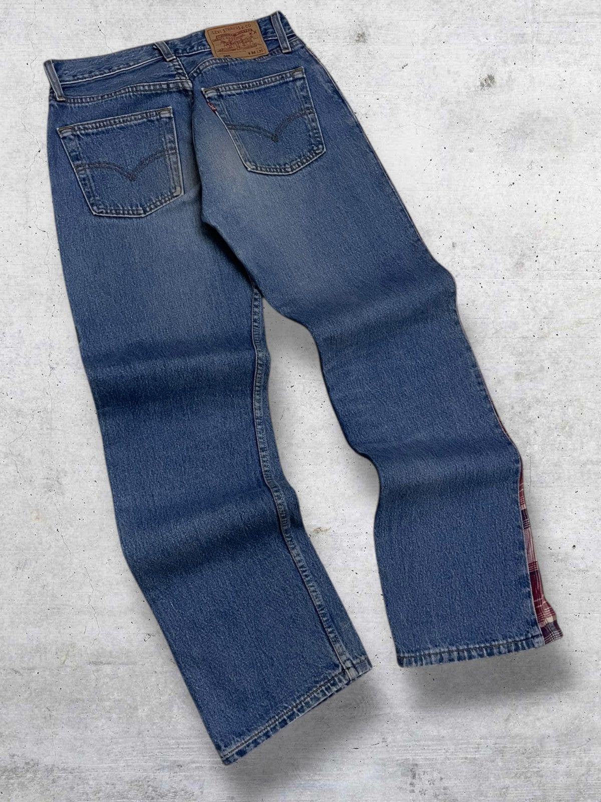 Levi's Vintage Clothing VINTAGE 501 LEVIS USA DESIGNER 90S SAMPLE TAPPED RARE DENIM Size US 28 / EU 44 - 9 Thumbnail