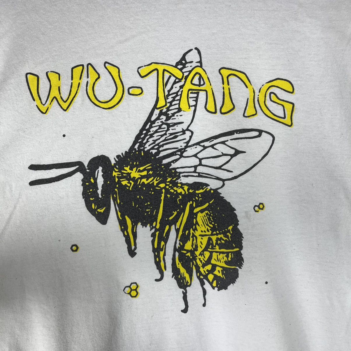 Rap Tees Vintage y2k Wu-Tang Bee Graphic Tee T-shirt Size US L / EU 52-54 / 3 - 3 Thumbnail