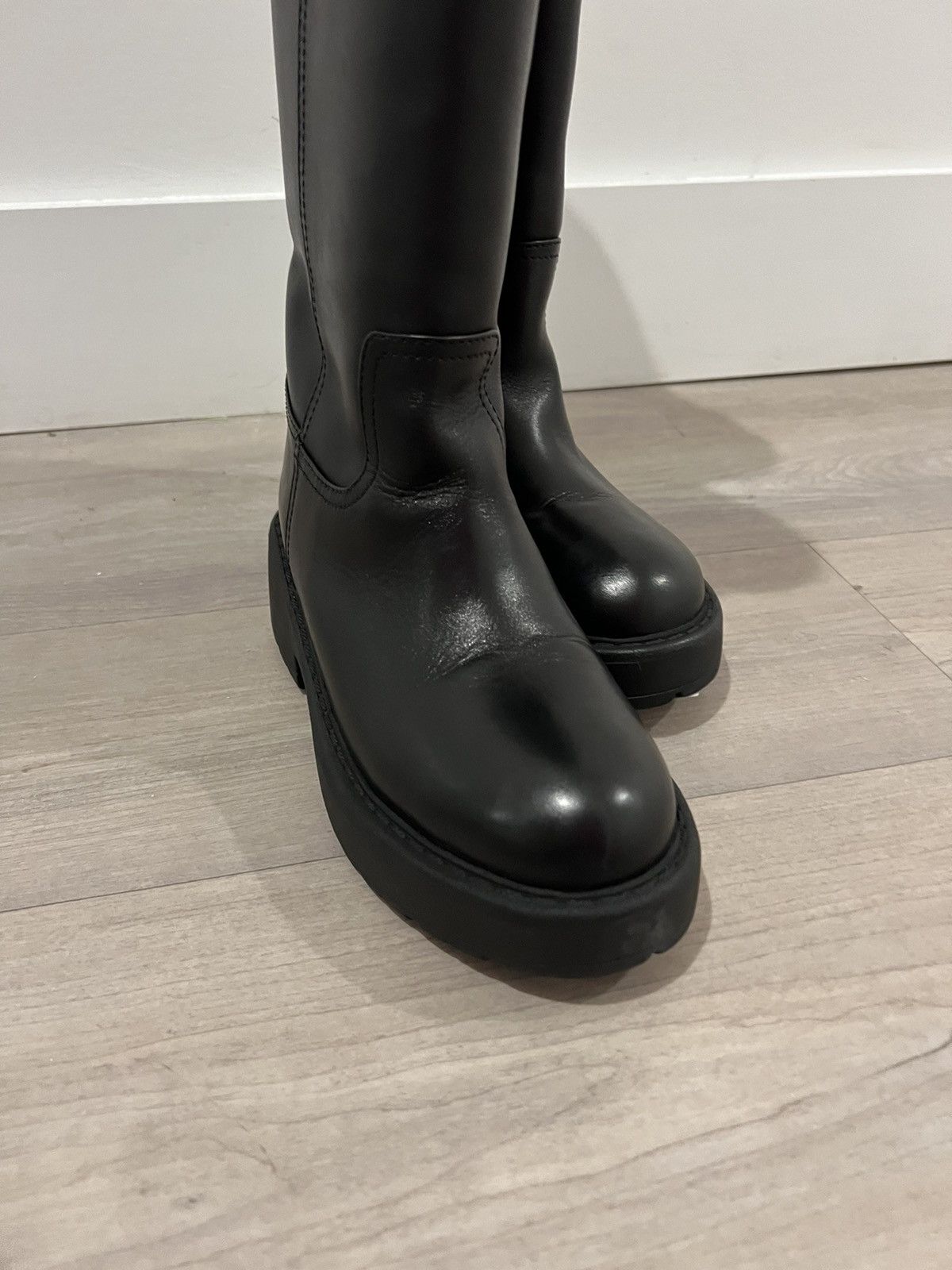 Miu Miu Miu Miu Shearling-lined leather boots Size US 10 / IT 40 - 5 Thumbnail