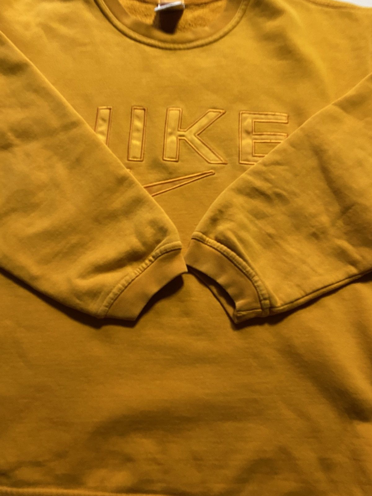Nike Vibtage Nike Big Logo box fit oversize faded y2k sweatshirt Size US M / EU 48-50 / 2 - 11 Thumbnail
