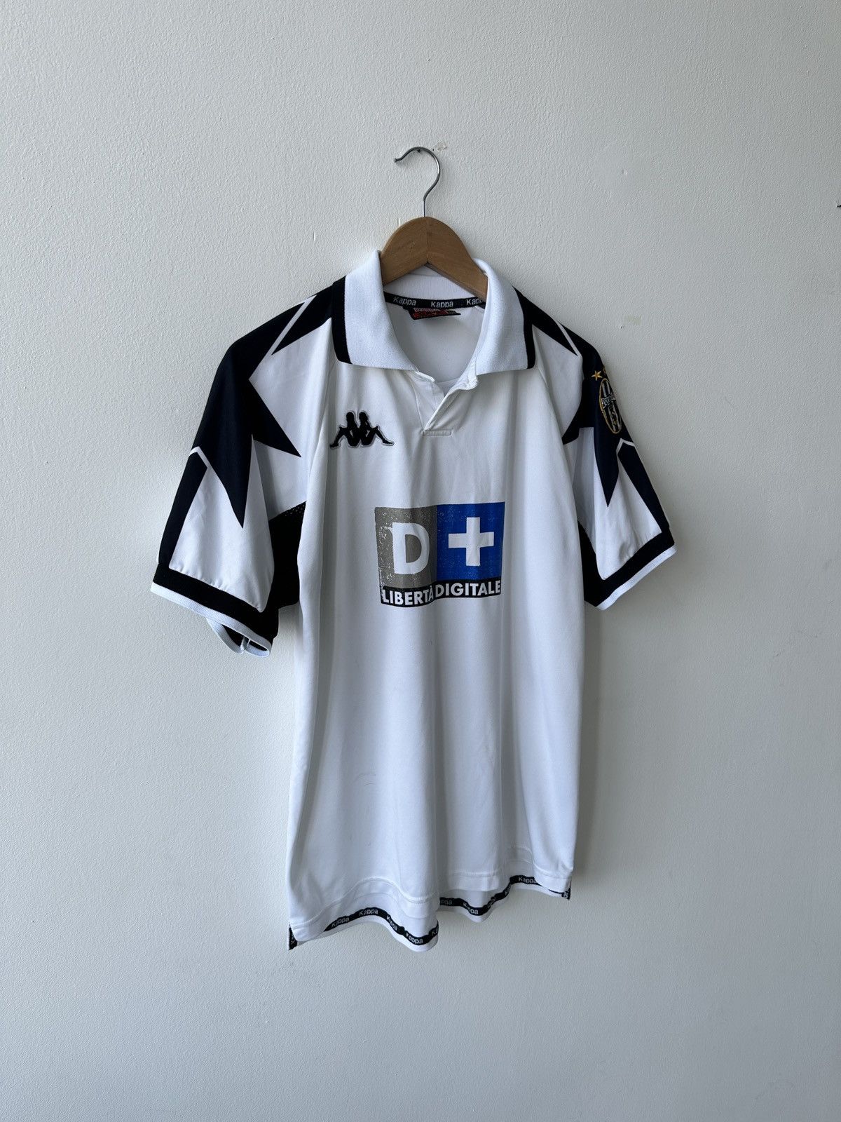 Kappa JUVENTUS 1998 1999 AWAY FOOTBALL SHIRT SOCCER JERSEY KAPPA Size US M / EU 48-50 / 2 - 2 Thumbnail