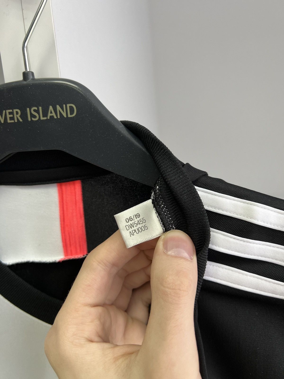 Adidas × Vintage Vintage Juventus 19/20 Home Jersey Size US S / EU 44-46 / 1 - 12 Thumbnail