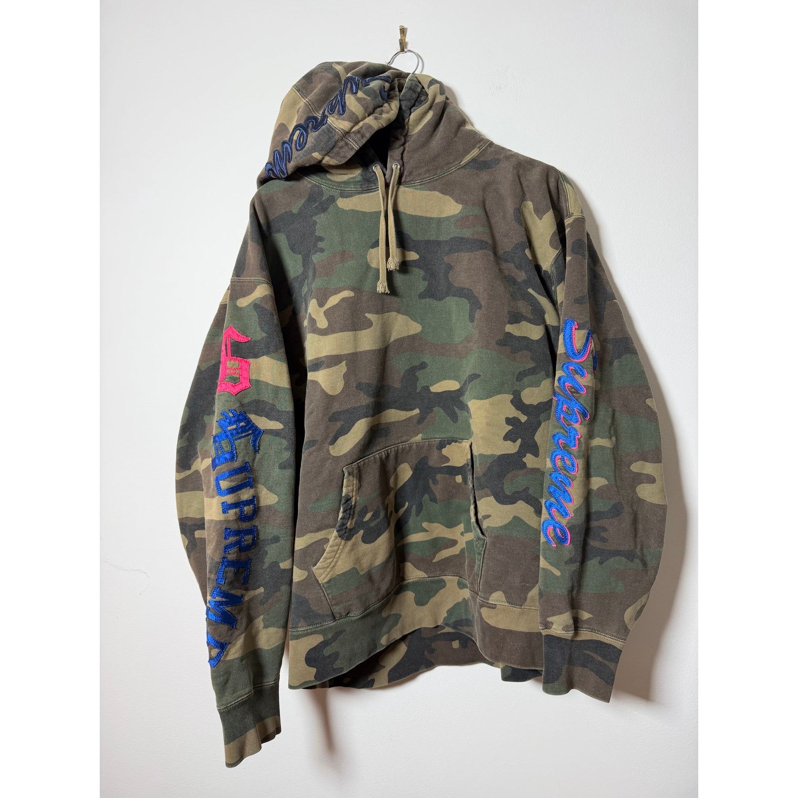 Supreme Supreme Multi Logo Hooded Sweatshirt Size US XL / EU 56 / 4 - 2 Thumbnail