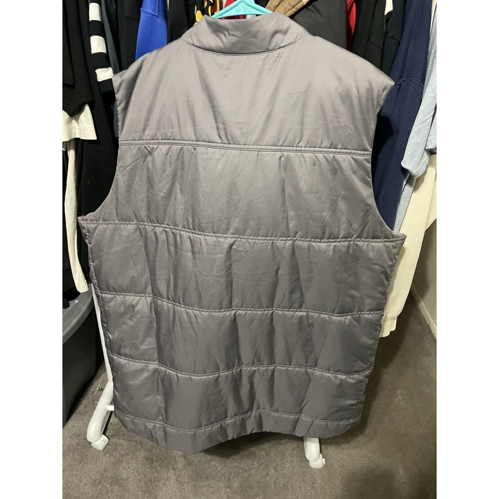 Nike Size 2XL- Nike Vest Mens Grey Reversible Puffer Golf Size US XXL / EU 58 / 5 - 4 Thumbnail