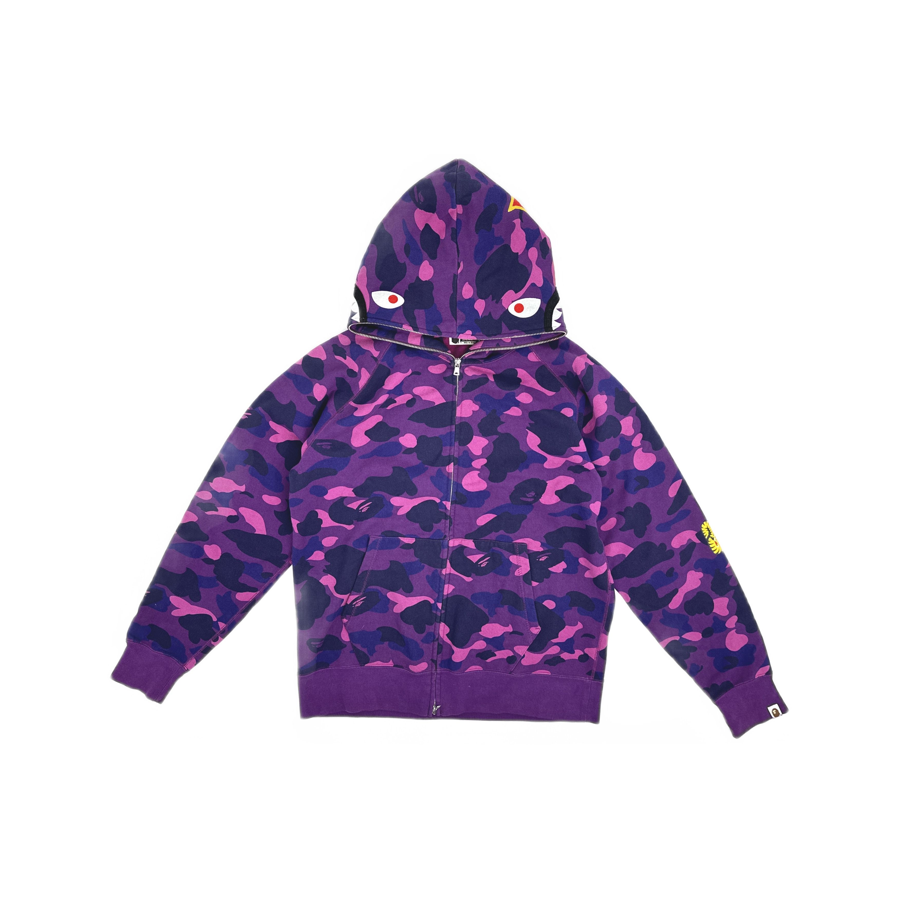 Bape A BATHING APE Camo Shark Hoodie Size XL Size US XL / EU 56 / 4 - 1 Thumbnail