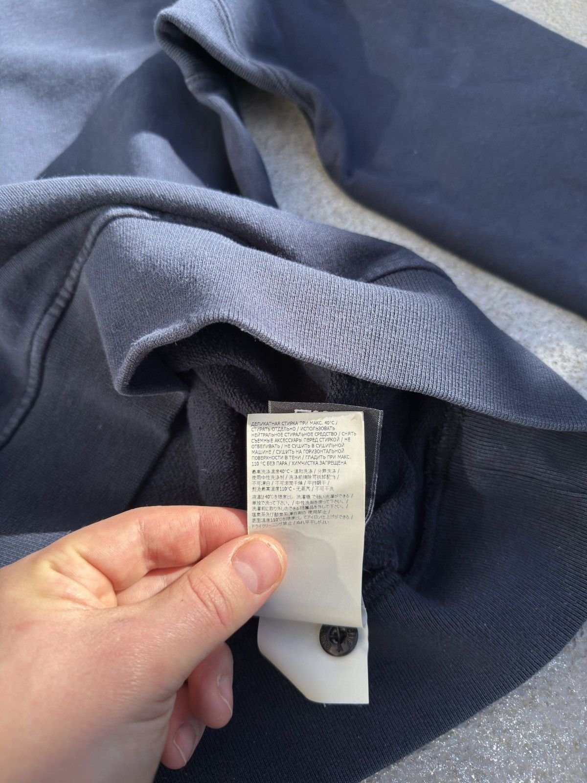 Stone Island Stone Island Garment Dyed Crew Sweatshirt Navy M Size US M / EU 48-50 / 2 - 8 Thumbnail