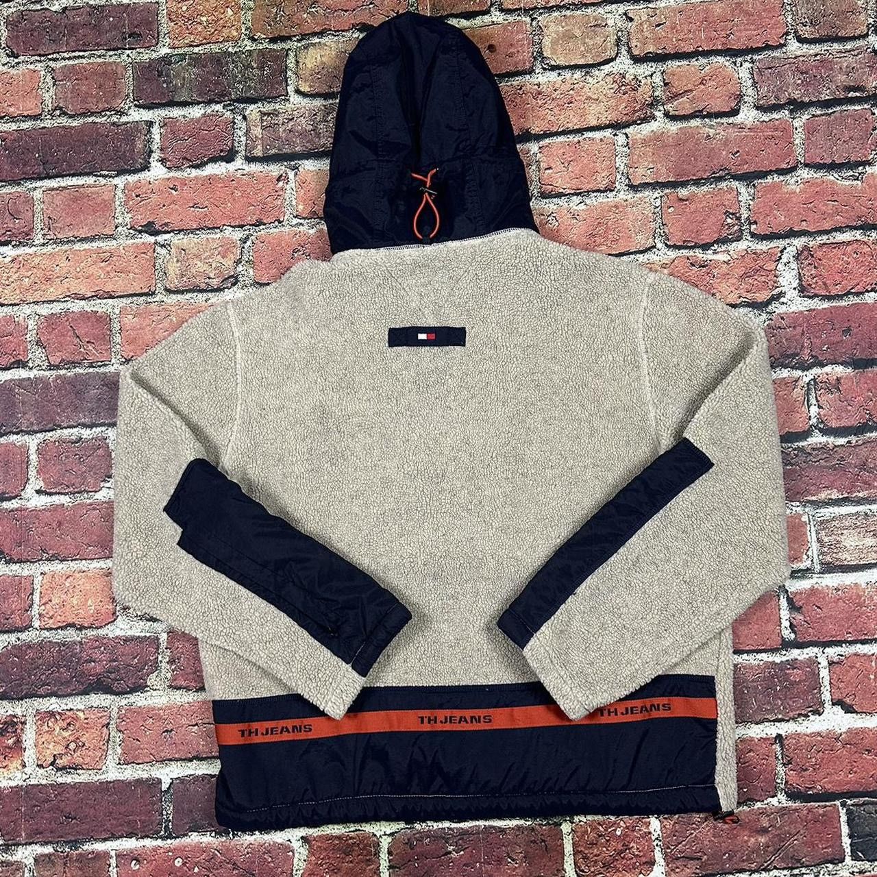 Tommy Hilfiger Vintage Tommy Hilfiger Oatmeal Deep Pile Hood Fleece Anorak Size US XL / EU 56 / 4 - 3 Thumbnail