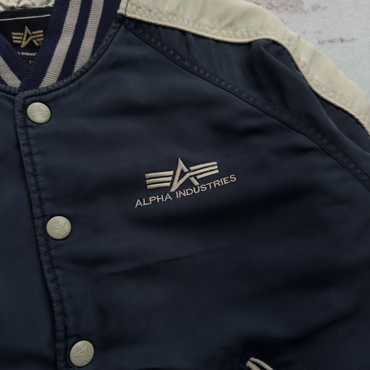 Alpha Industries VINTAGE ALPHA INDUSTRIES BOMBER JACKET BIG EMBROIDERY LOGO Size US S / EU 44-46 / 1 - 5 Thumbnail