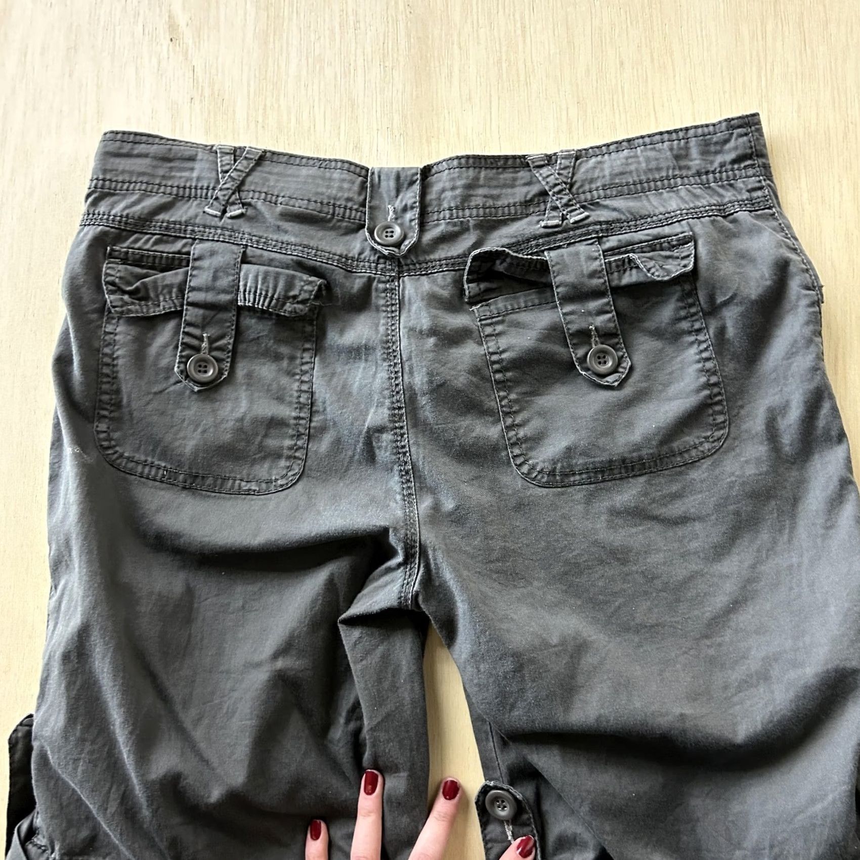 Vintage Paris Blues Shorts Womens 13 Gray Twill Cargo Pockets Casual Summer Size 34" / US 12 / IT 48 - 3 Thumbnail
