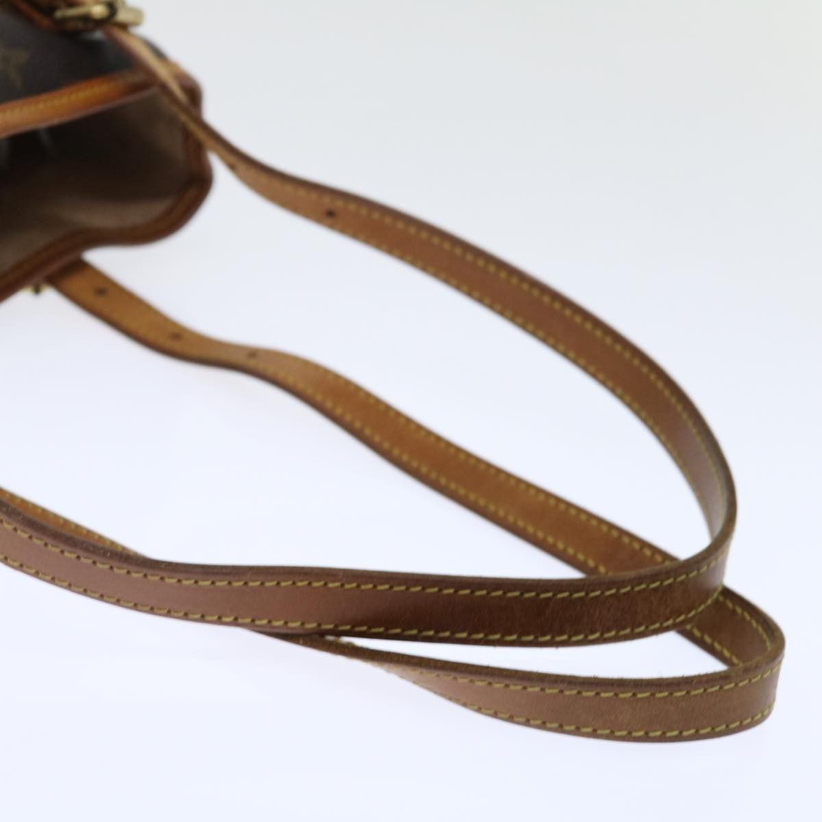 Louis Vuitton LOUIS VUITTON Monogram Bucket PM Shoulder Bag M42238 Size ONE SIZE - 7 Thumbnail
