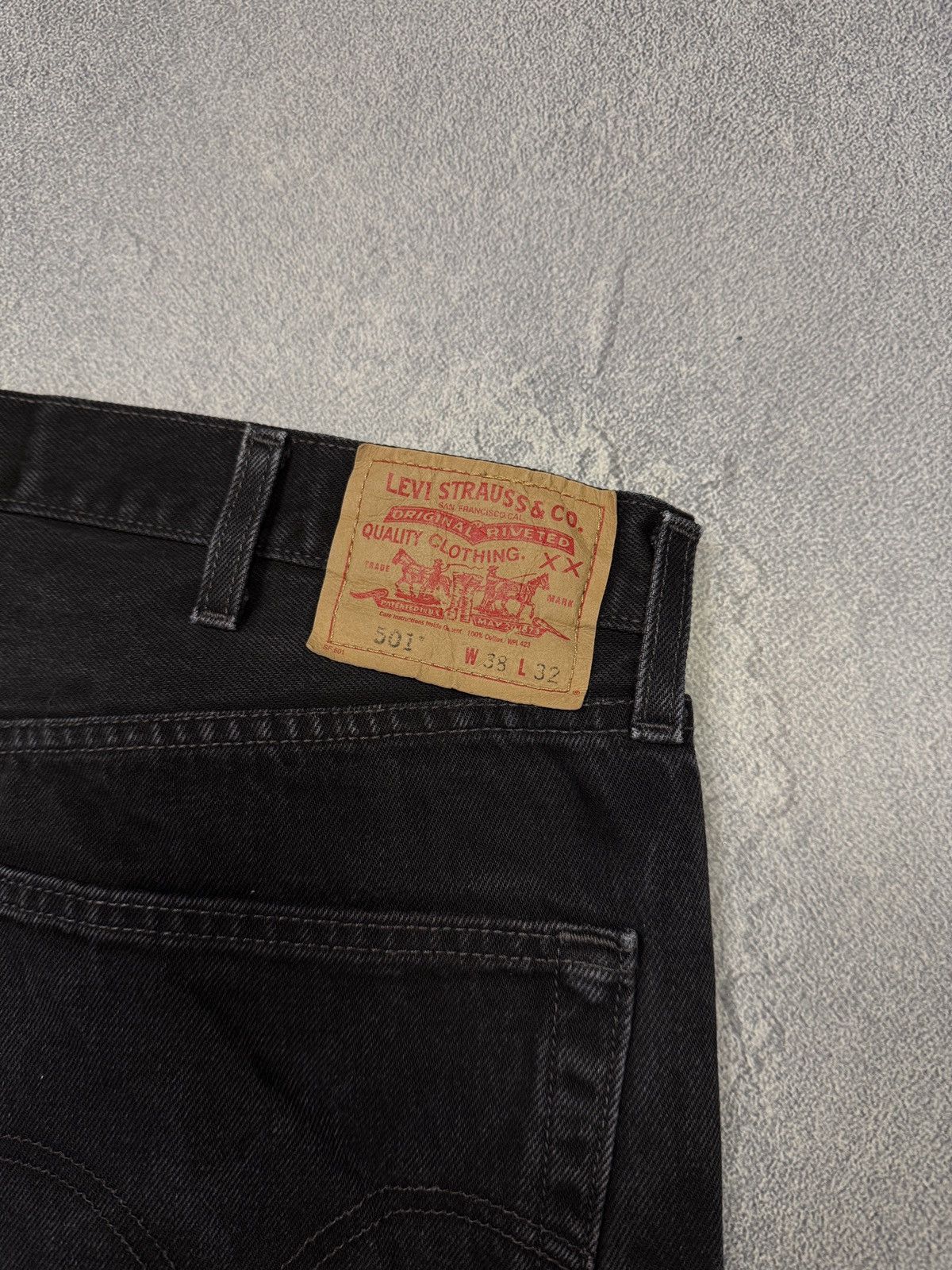 Levi's Levis Vintage Jeans Crazy Bootcut Fade Size 38 Size US 38 / EU 54 - 12 Thumbnail