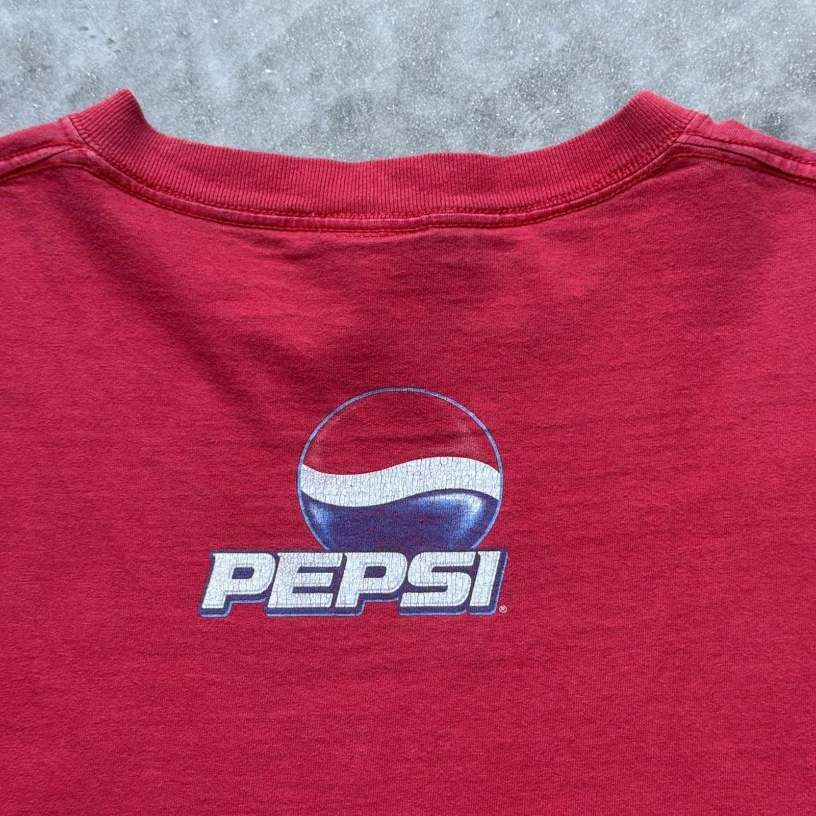 Reebok Reebok Miami Heat “Pepsi” 2000s Vintage Y2K Sports T-shirt Size US XL / EU 56 / 4 - 4 Thumbnail