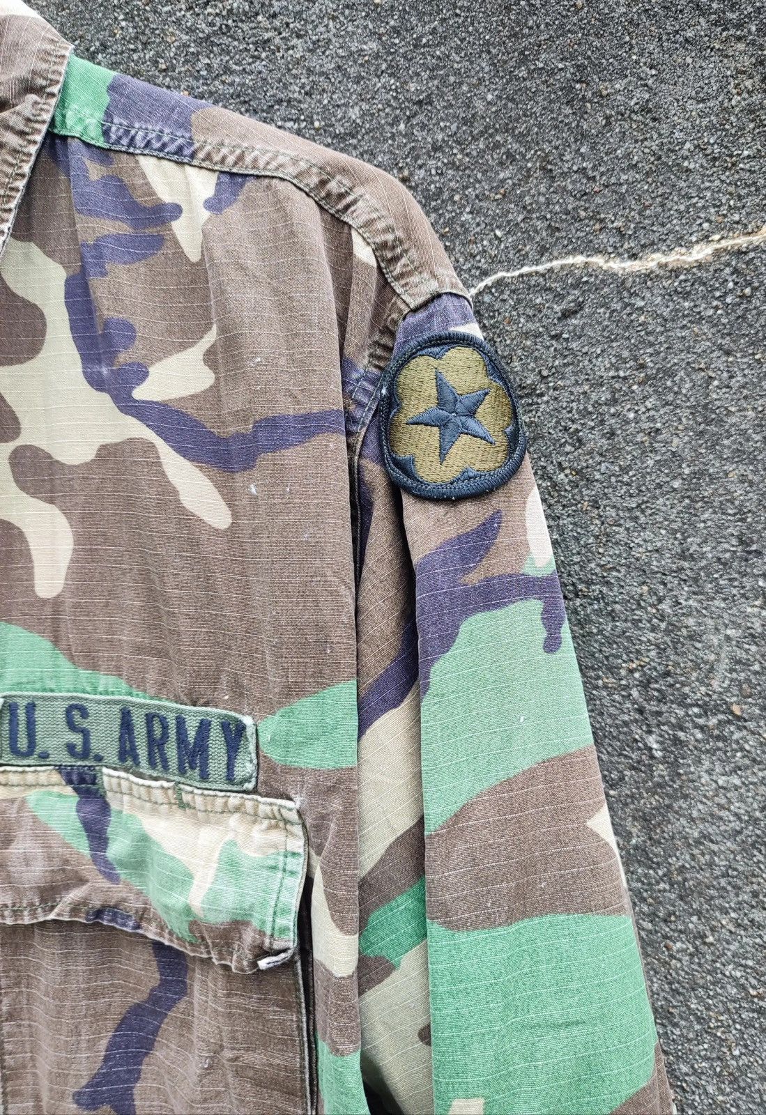 Vintage Vintage U.S. Army Woodland Camouflage BDU Jacket (1986) Size US L / EU 52-54 / 3 - 5 Thumbnail