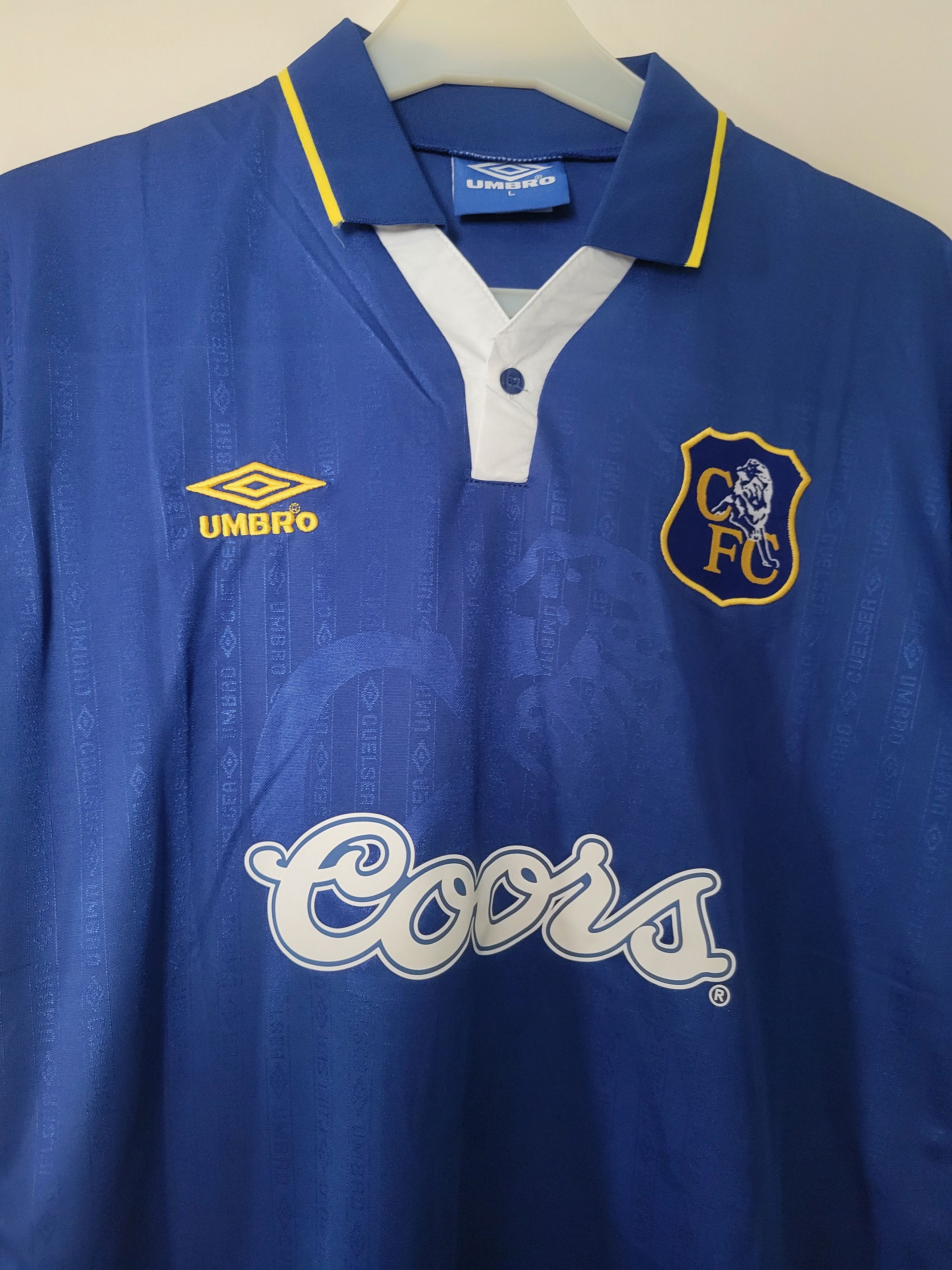 Other 1997-1998 Chelsea 4 Gullit Jersey retro football shirt Size US L / EU 52-54 / 3 - 6 Thumbnail