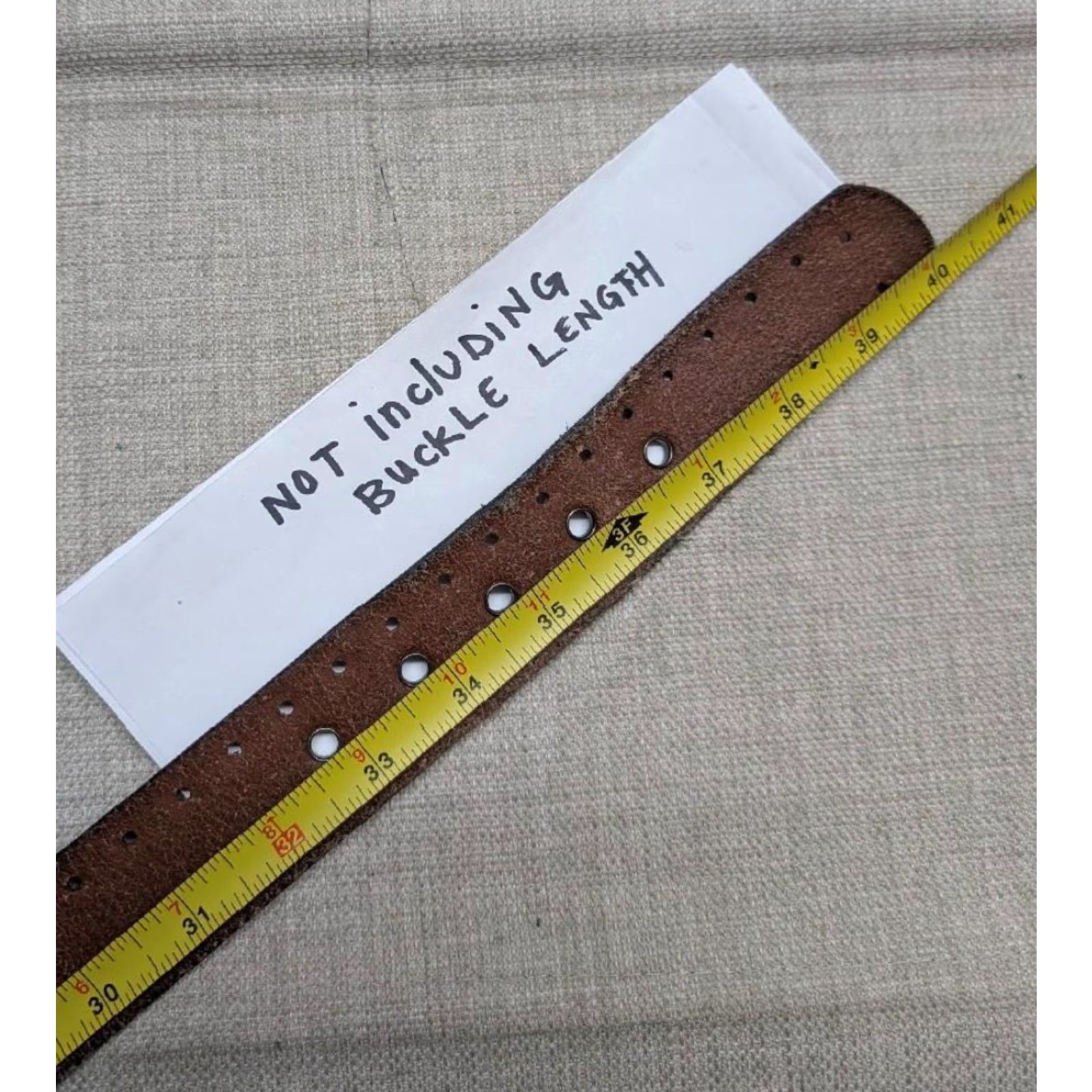 Fossil Fossil Belt Studded Brown Leather 34 Unisex Adults 34 Brown Studded Tooled Vintage Y2K 80s 90s Mens Womens Girls Boys Size 34 - 8 Thumbnail