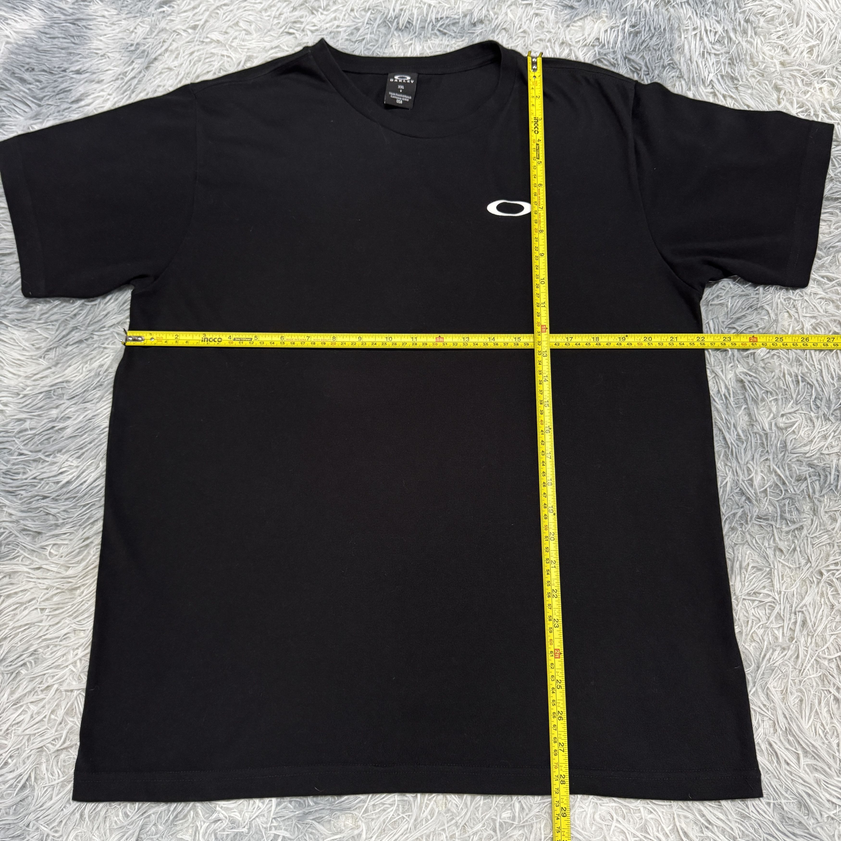 Oakley Oakley O Bark or Buckle USA Tshirt Stylized American Flag Size US XXL / EU 58 / 5 - 13 Thumbnail