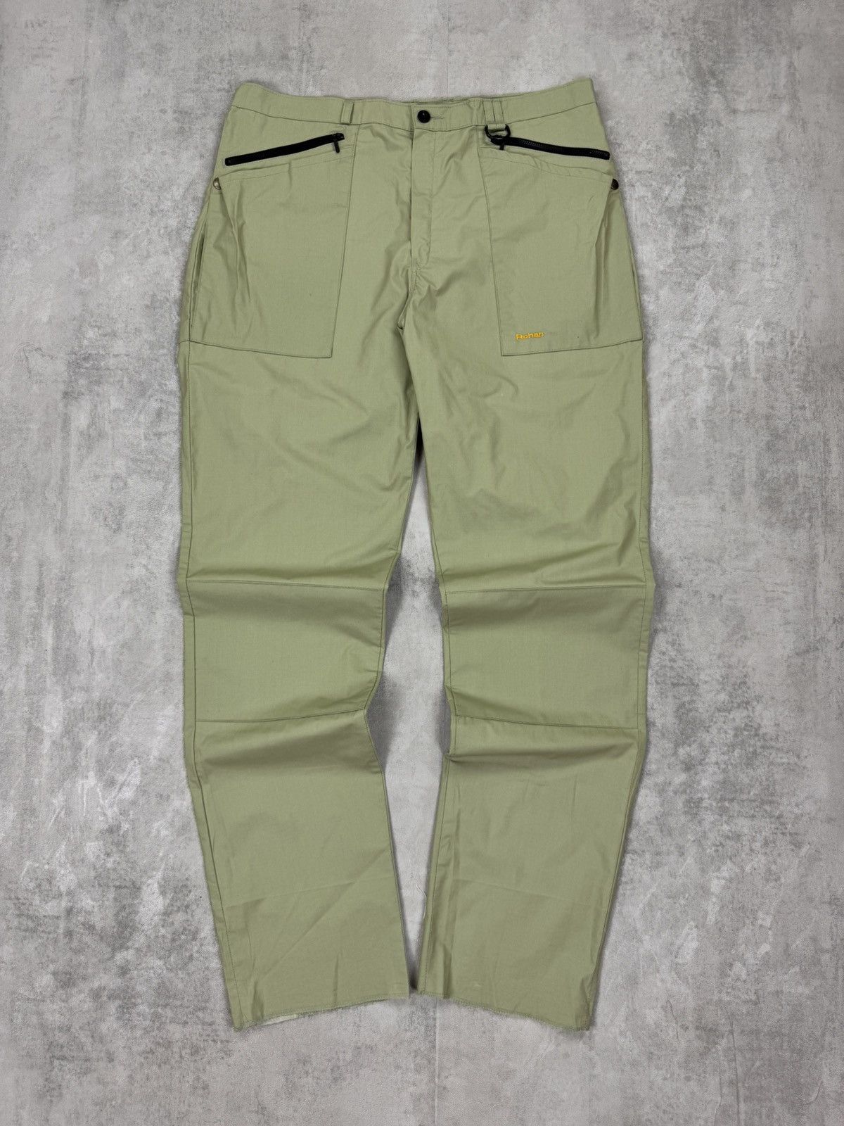 Vintage ROHAN Vintage Green Mens Outdoor Fatigues Pants size W36 Size US 36 / EU 52 - 1 Thumbnail