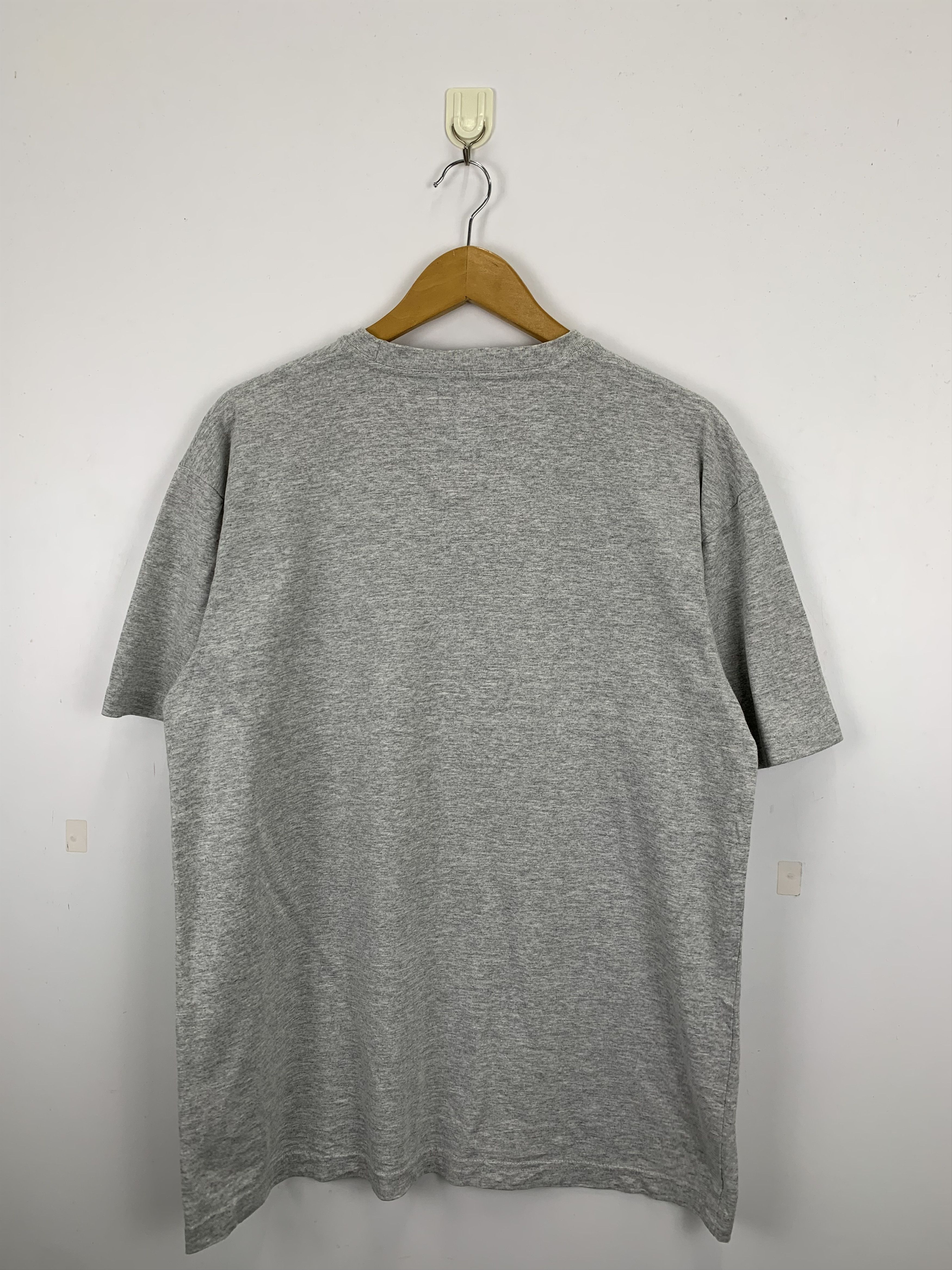 Guess Vintage Guess Jeans T Shirt TA0250 Size US M / EU 48-50 / 2 - 3 Thumbnail