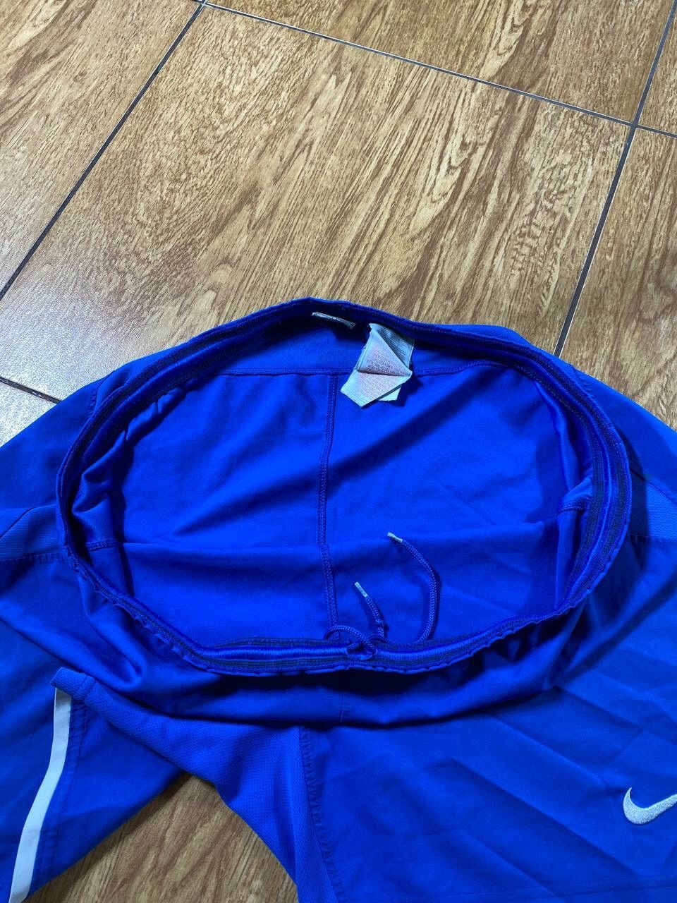 Nike × Vintage Vintage Nike shorts streetwear swoosh casual y2k Size US 34 / EU 50 - 12 Thumbnail