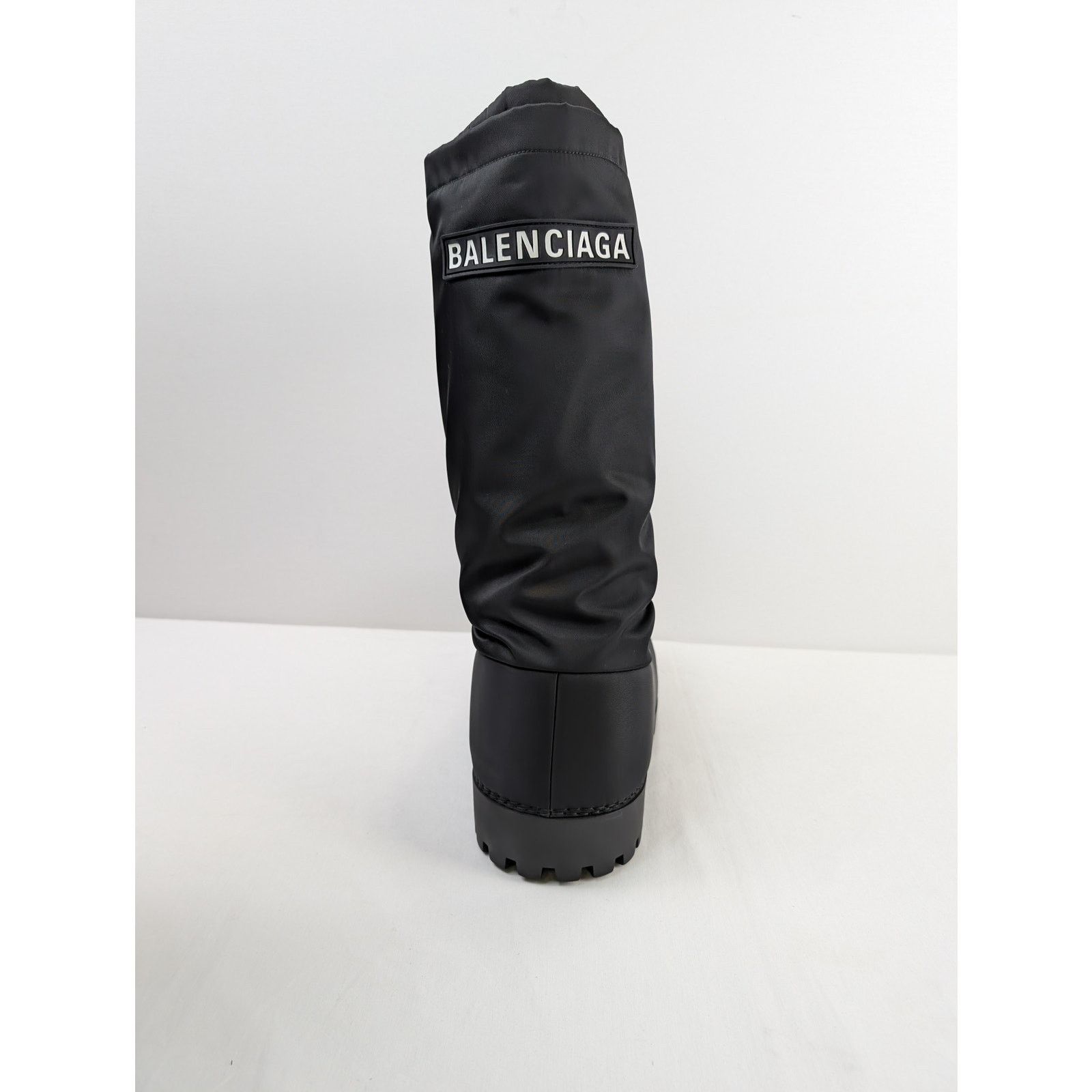 Balenciaga o1rshd1 Alaska High Boots in Black Size: 43-44 Size US 10.5 / EU 43-44 - 10 Thumbnail