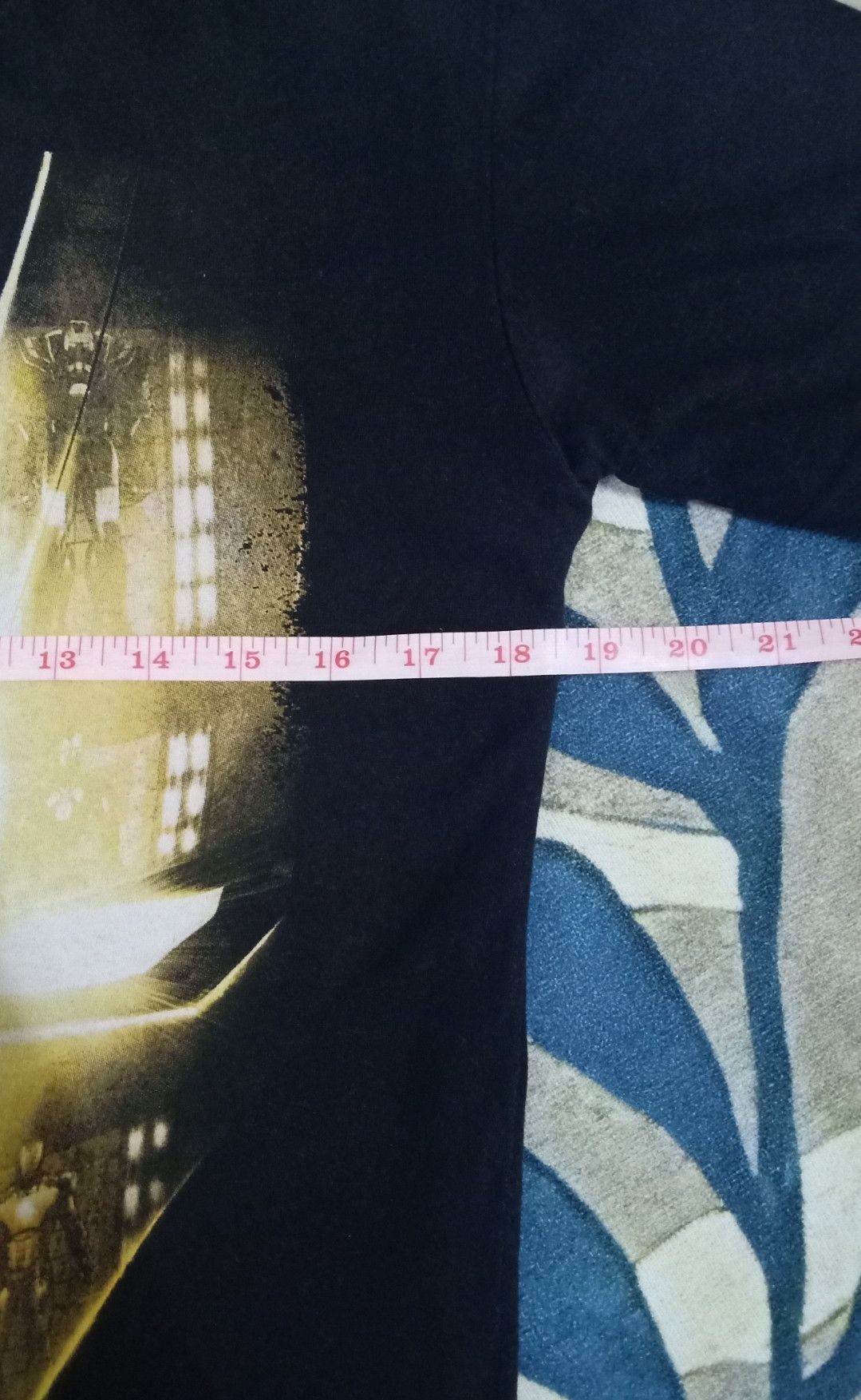 Marvel Comics × basketcase gallery Marvel Iron Man 3 x Charges Outfitters T-shirt Size US M / EU 48-50 / 2 - 18 Thumbnail