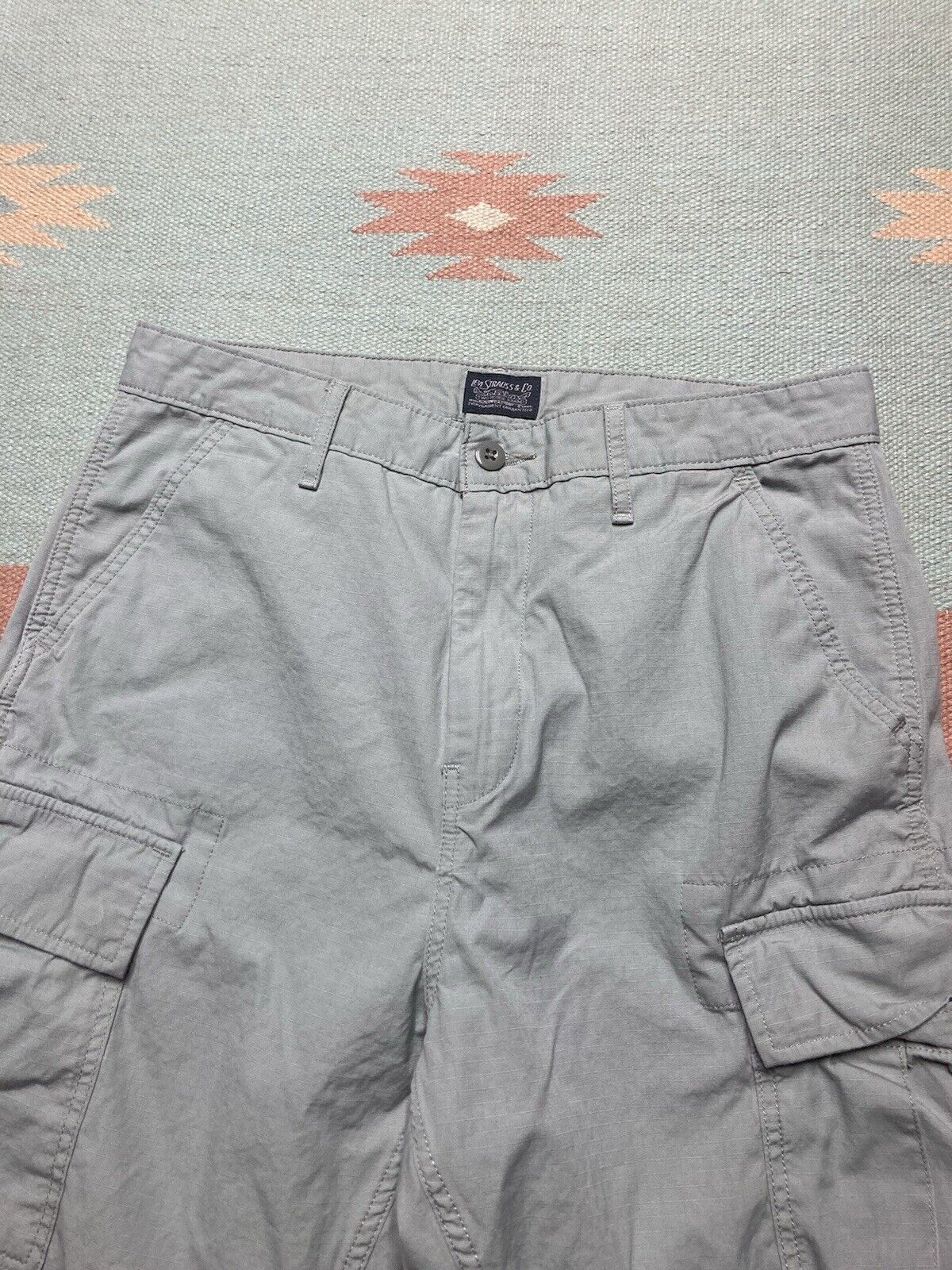 Levi's × Vintage Levi’s cargo shorts hiking outdoor casual utility skater 33 Size US 33 - 3 Thumbnail