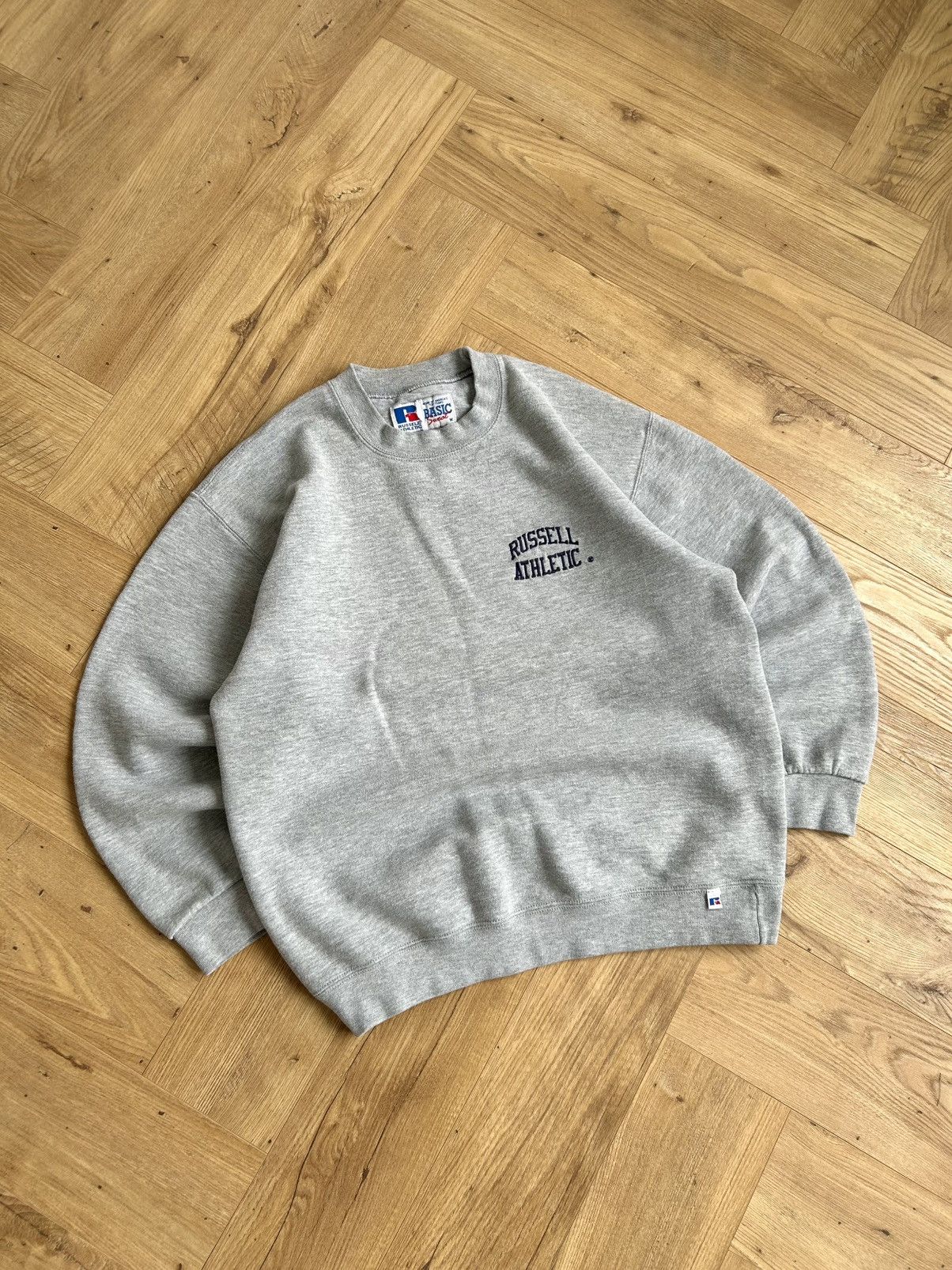 Russell Athletic Vintage Russell Athletic Basic College Boxy Fit Sweatshirt Size US M / EU 48-50 / 2 - 2 Thumbnail