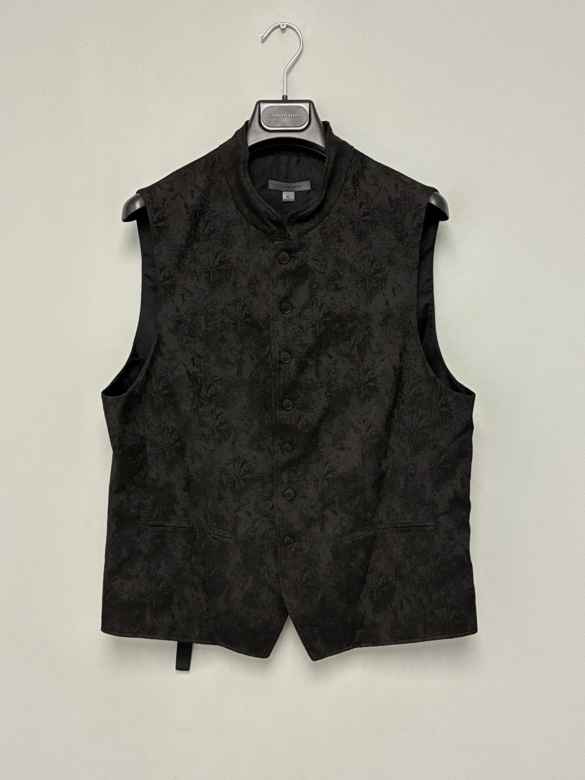 John Varvatos Glynn Vest EU 48 USA 38 Size US M / EU 48-50 / 2 - 9 Thumbnail
