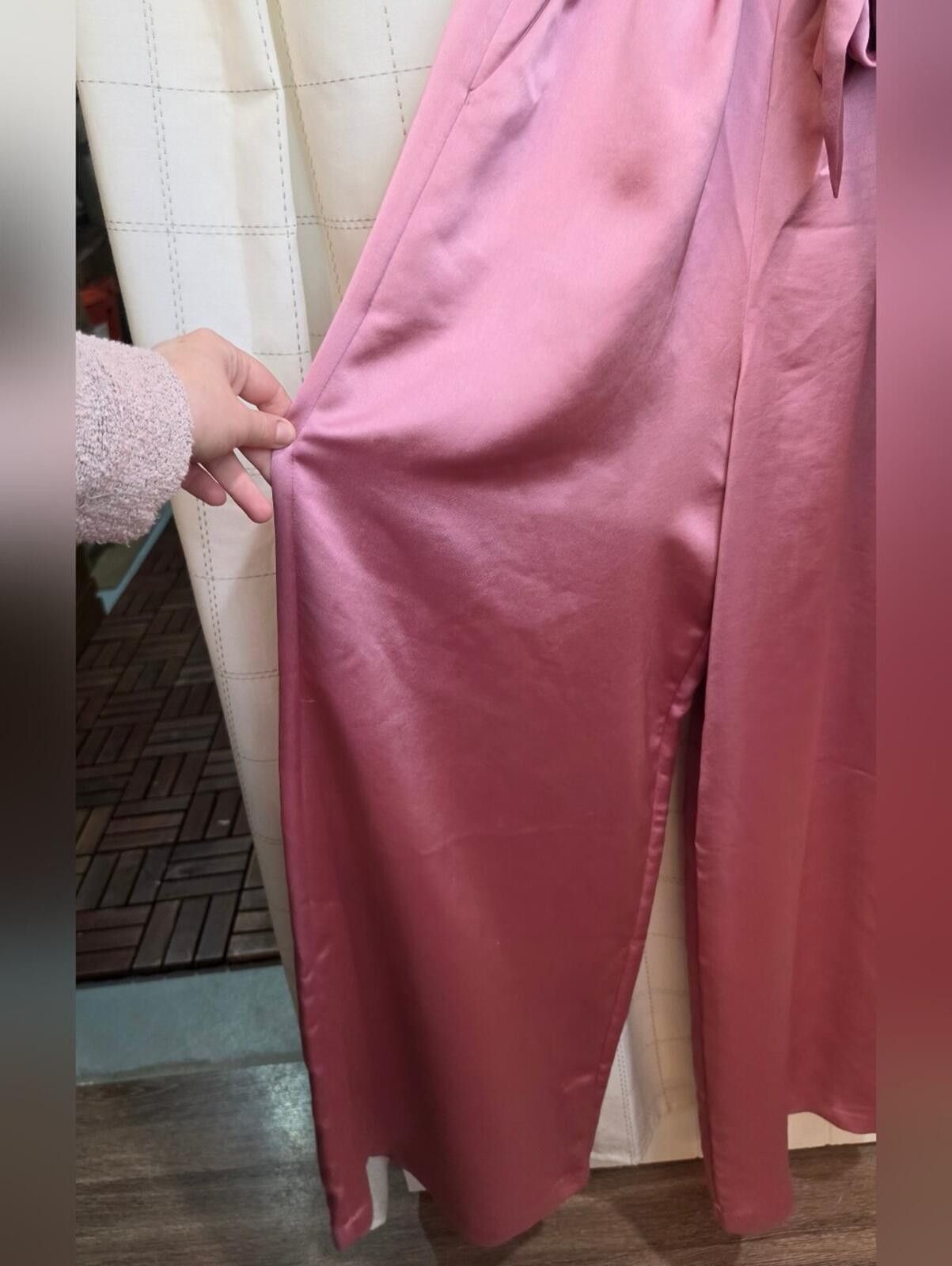 Express Express Satin V-Neck Tie Waist Wide Leg Jumpsuit Size 26" / US 2 / IT 38 - 4 Thumbnail