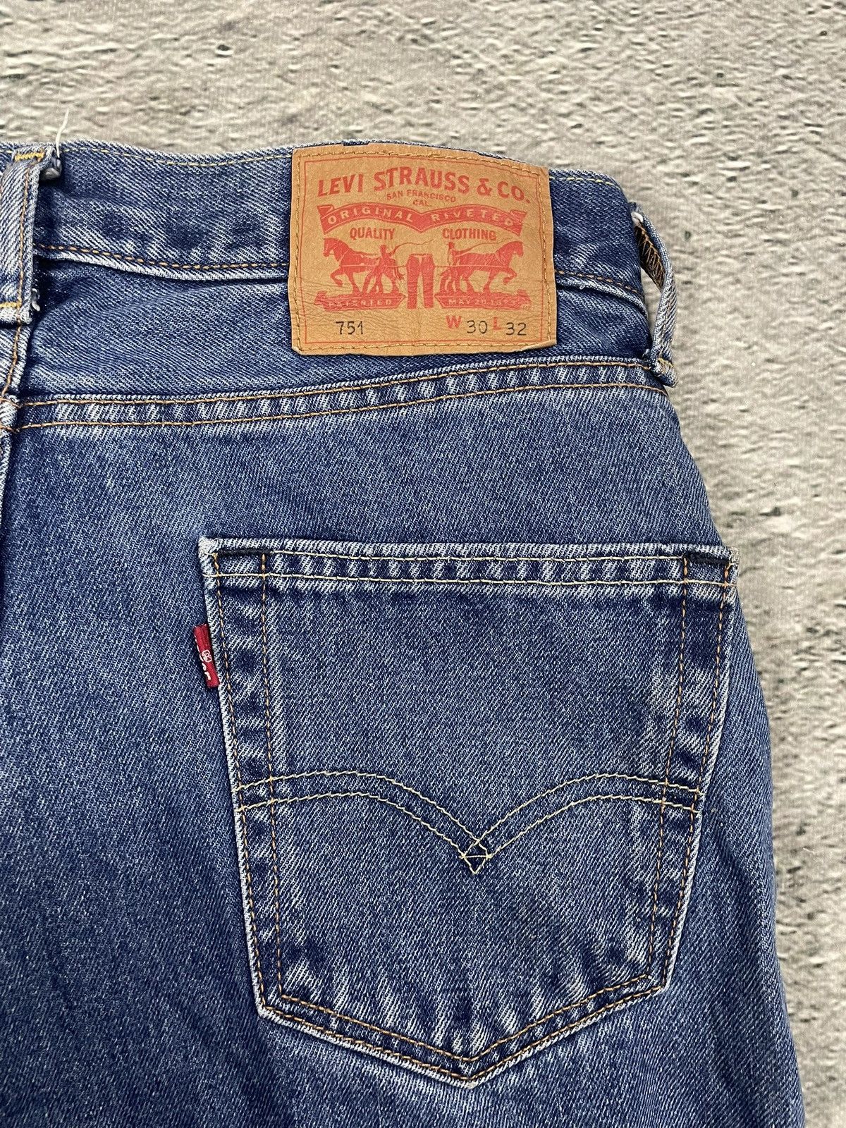 Levi's Levi’s 751 vintage blue jeans denim pants Size US 30 / EU 46 - 3 Thumbnail
