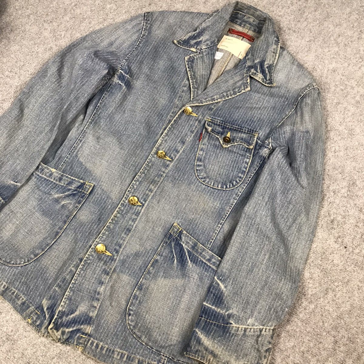 Levi's Vintage Clothing Levis denim faded button jacket Size US L / EU 52-54 / 3 - 4 Thumbnail