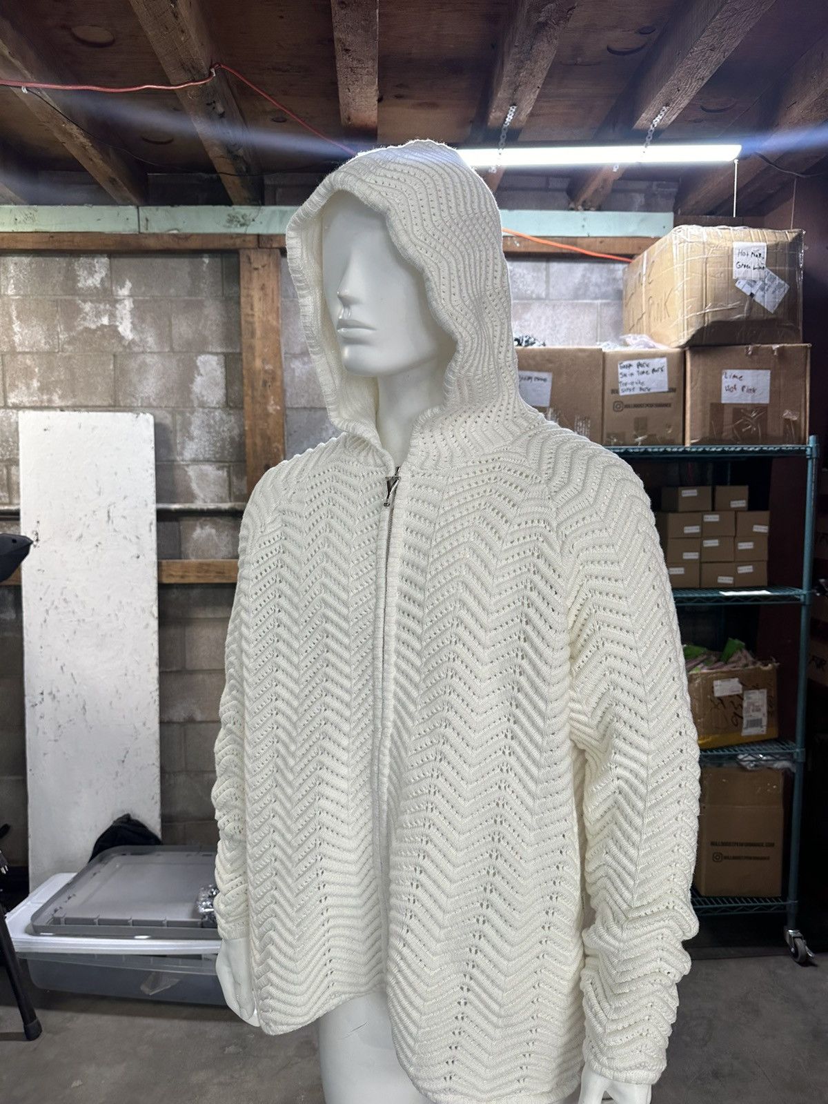 image of Yitai Chevron Stitch Hoodie Super Heavy Weight Relaxed Fit in White, Men's (Size XL)