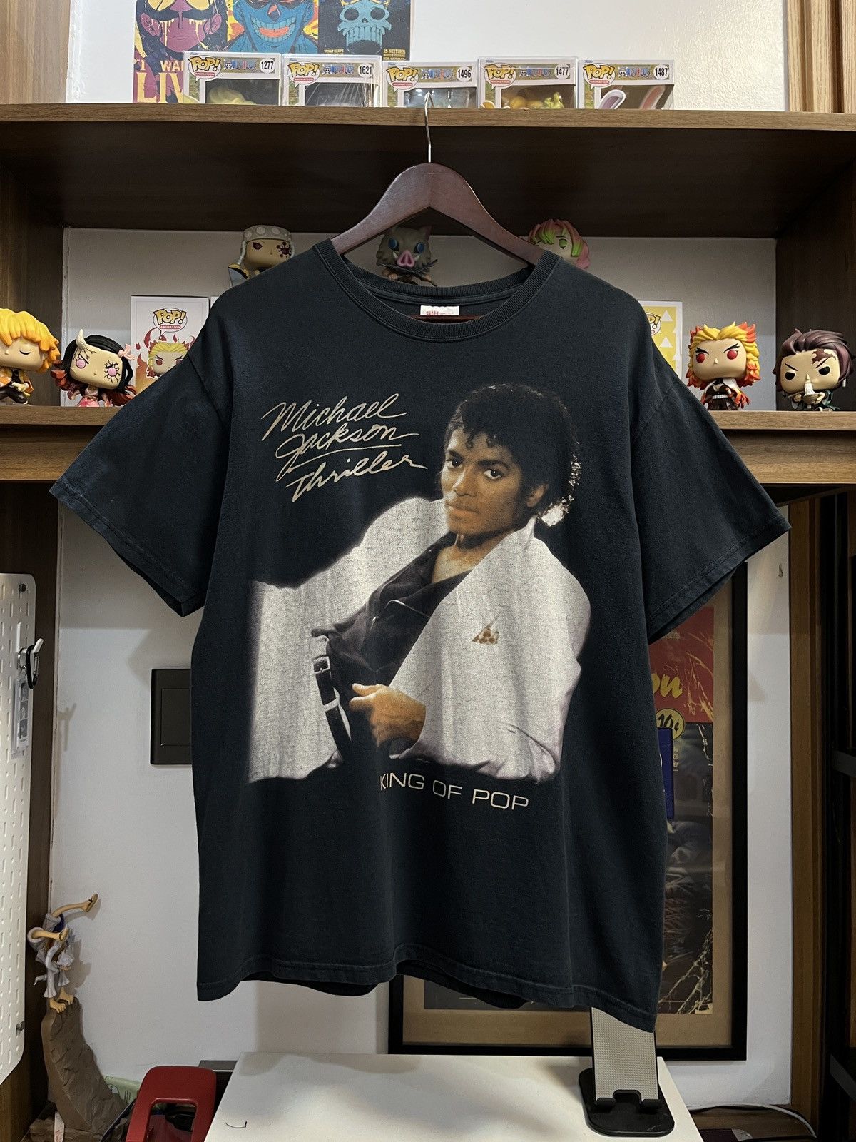 Vtg 09’ King Of Pop Michael Jackson “Thriller” Album Rap Tee