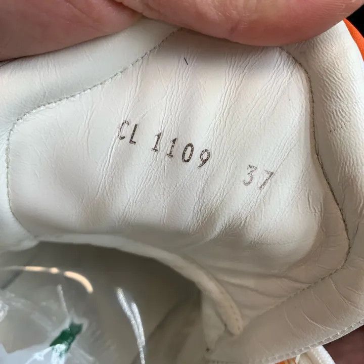 Louis Vuitton Louis Vuitton Archlight Low-Top Sneakers for Women -2508 Size US 6 / IT 36 - 8 Thumbnail