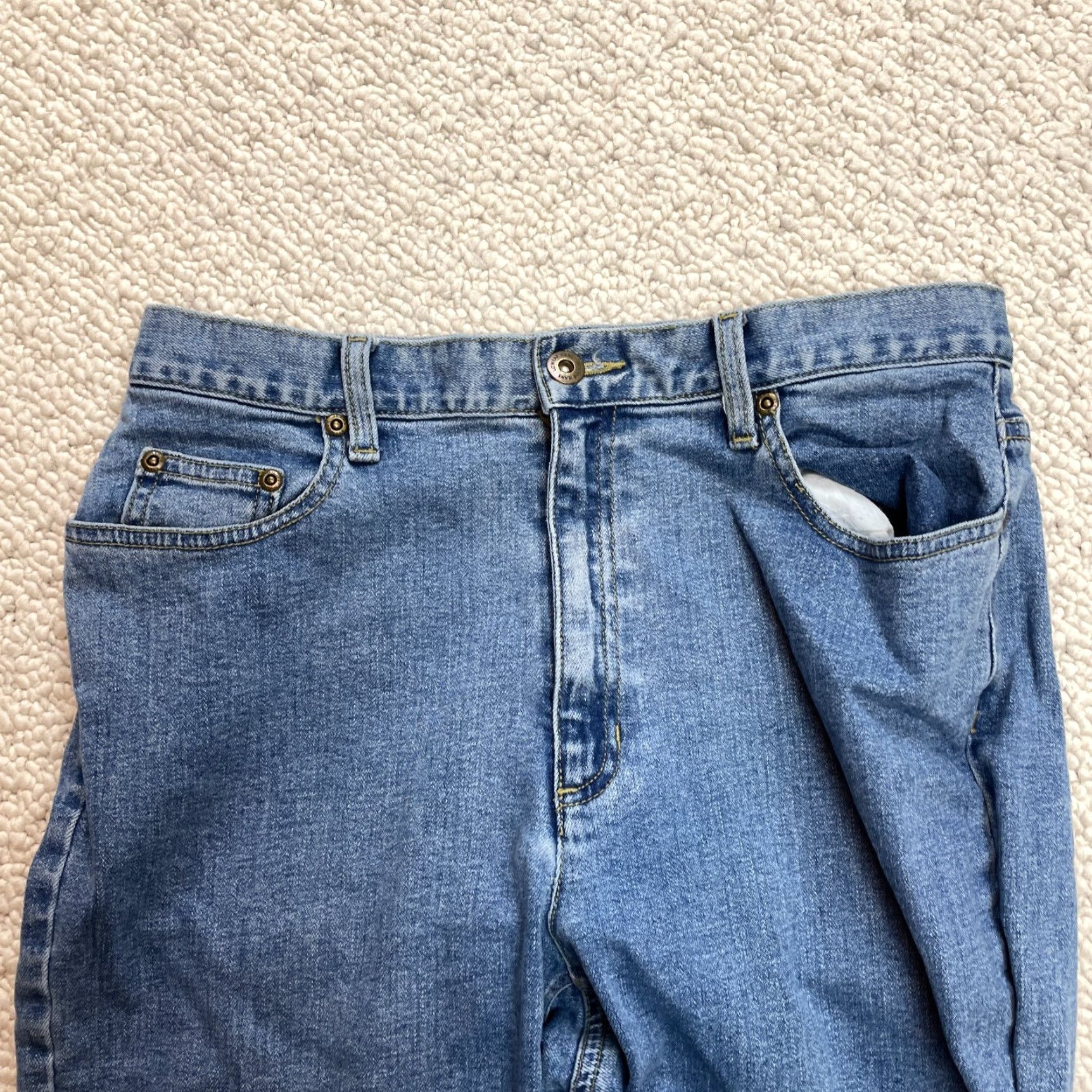 Liz Claiborne Liz Claiborne LizWear Jeans Womens 12 Blue Denim Medium Wash Straight 30x30 Size 34" / US 12 / IT 48 - 6 Thumbnail
