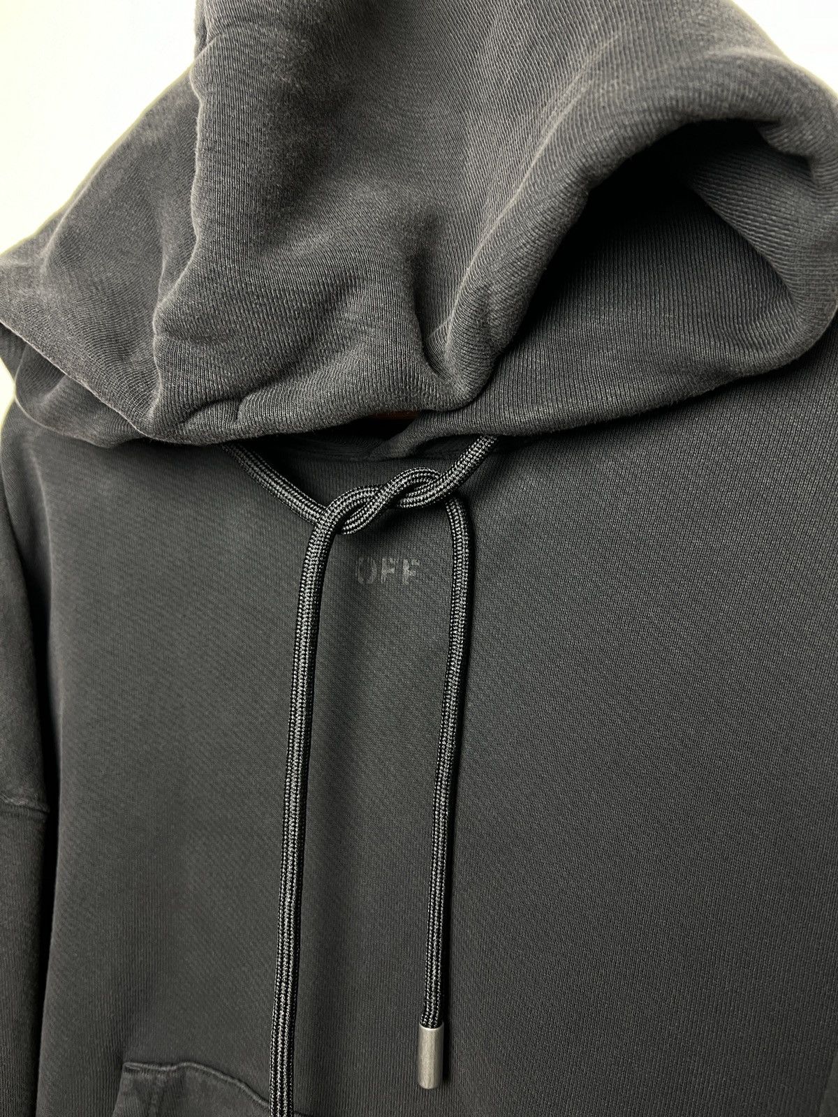 Off-White 900$ off-white super moon hoodie Size US L / EU 52-54 / 3 - 6 Thumbnail