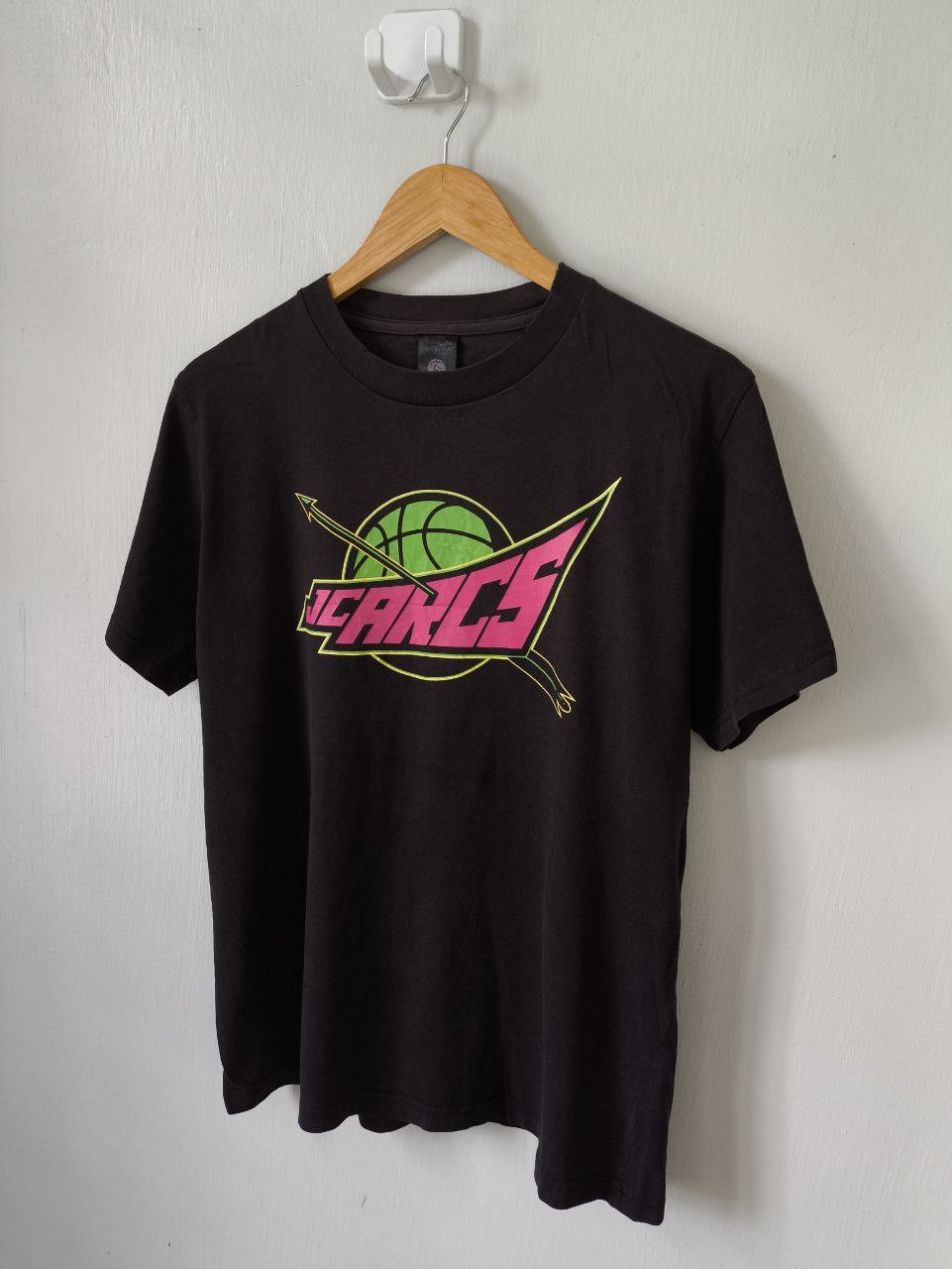 American Apparel BUZZER BEAT x RUSS-K Cliff Hero Graphic Tee Size US L / EU 52-54 / 3 - 3 Thumbnail