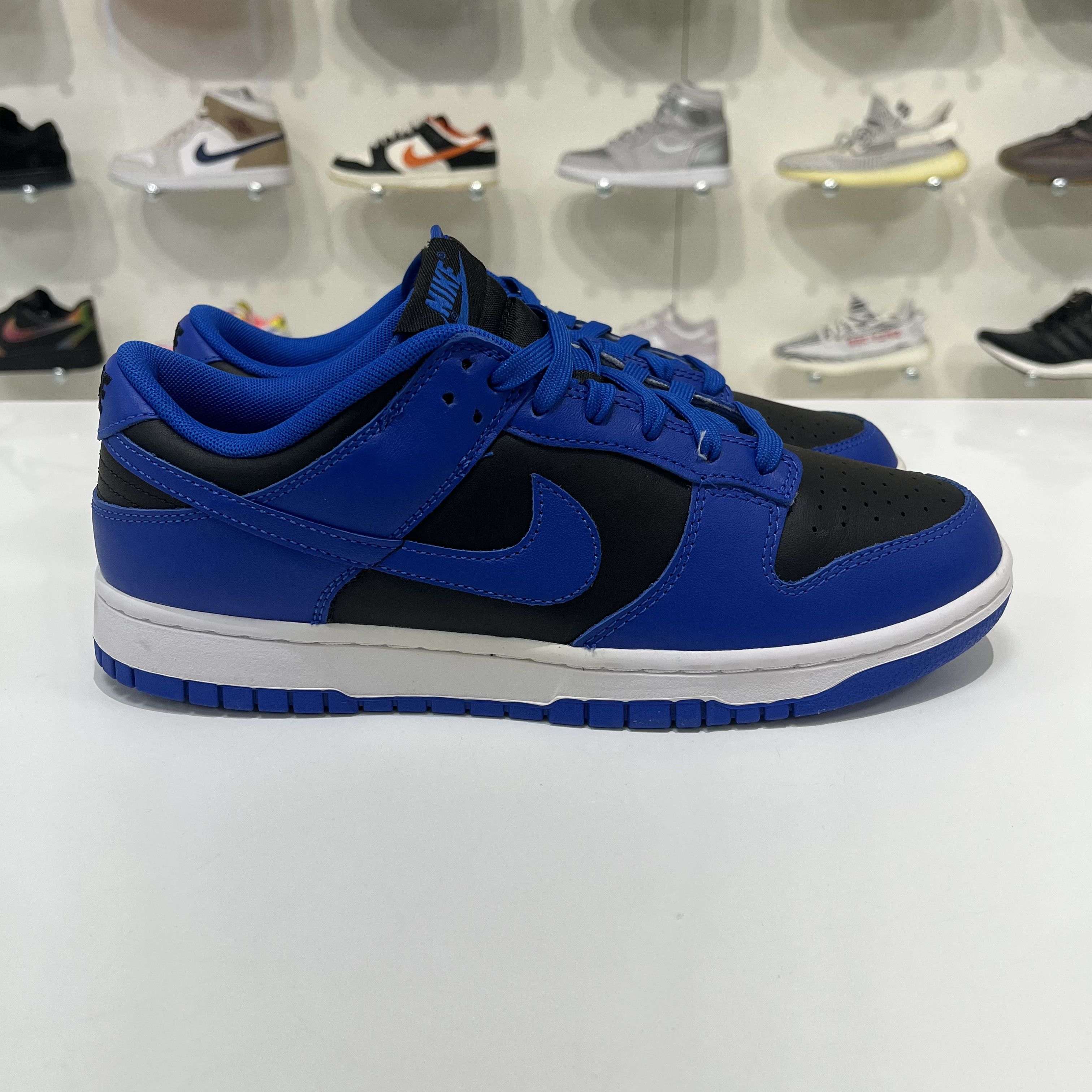Nike Nike Dunk Low Retro Hyper Cobalt 2021 Size US 9.5 / EU 42-43 - 4 Thumbnail