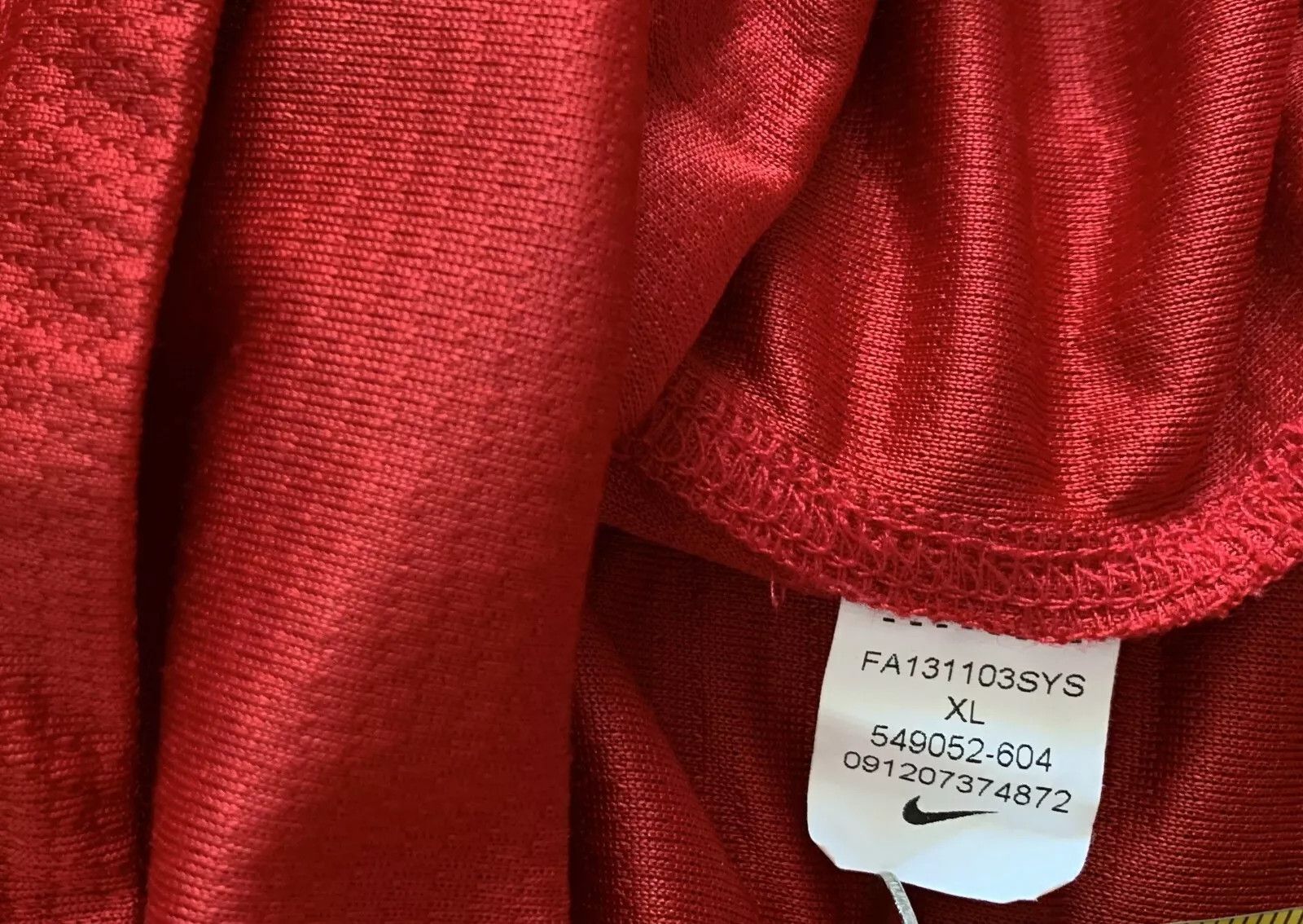 Nike Hertha BSC PLAYER ISSUE GOALKEEPER FOOTBALL JERSEY NIKE MEN Size US XL / EU 56 / 4 - 5 Thumbnail
