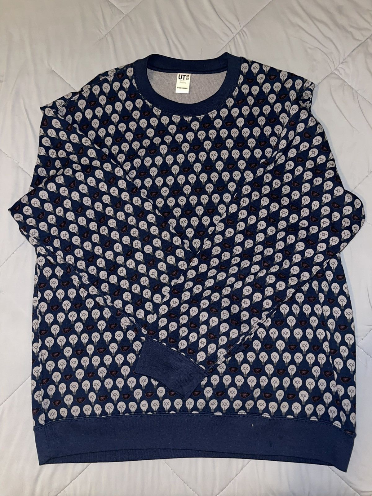 Kaws Kaws sweater blue Size US L / EU 52-54 / 3 - 2 Thumbnail