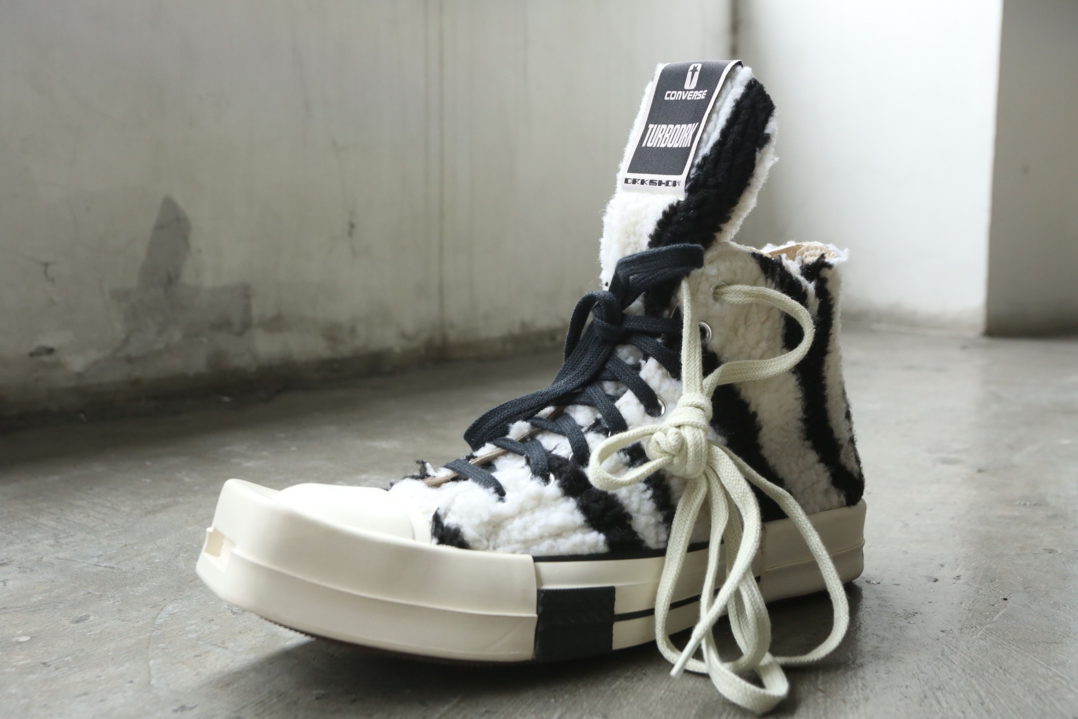 Converse × Rick Owens Drkshdw Rick Owens - S/S 23 - TURBODRK Chuck 70 Hi Size US 8.5 / EU 41-42 - 10 Thumbnail
