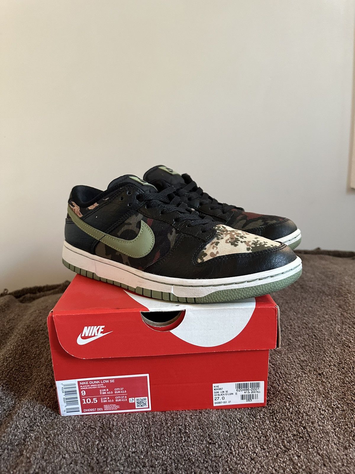 Nike “Crazy Camo” Nike Dunk Low Size US 9 / EU 42 - 1 Thumbnail