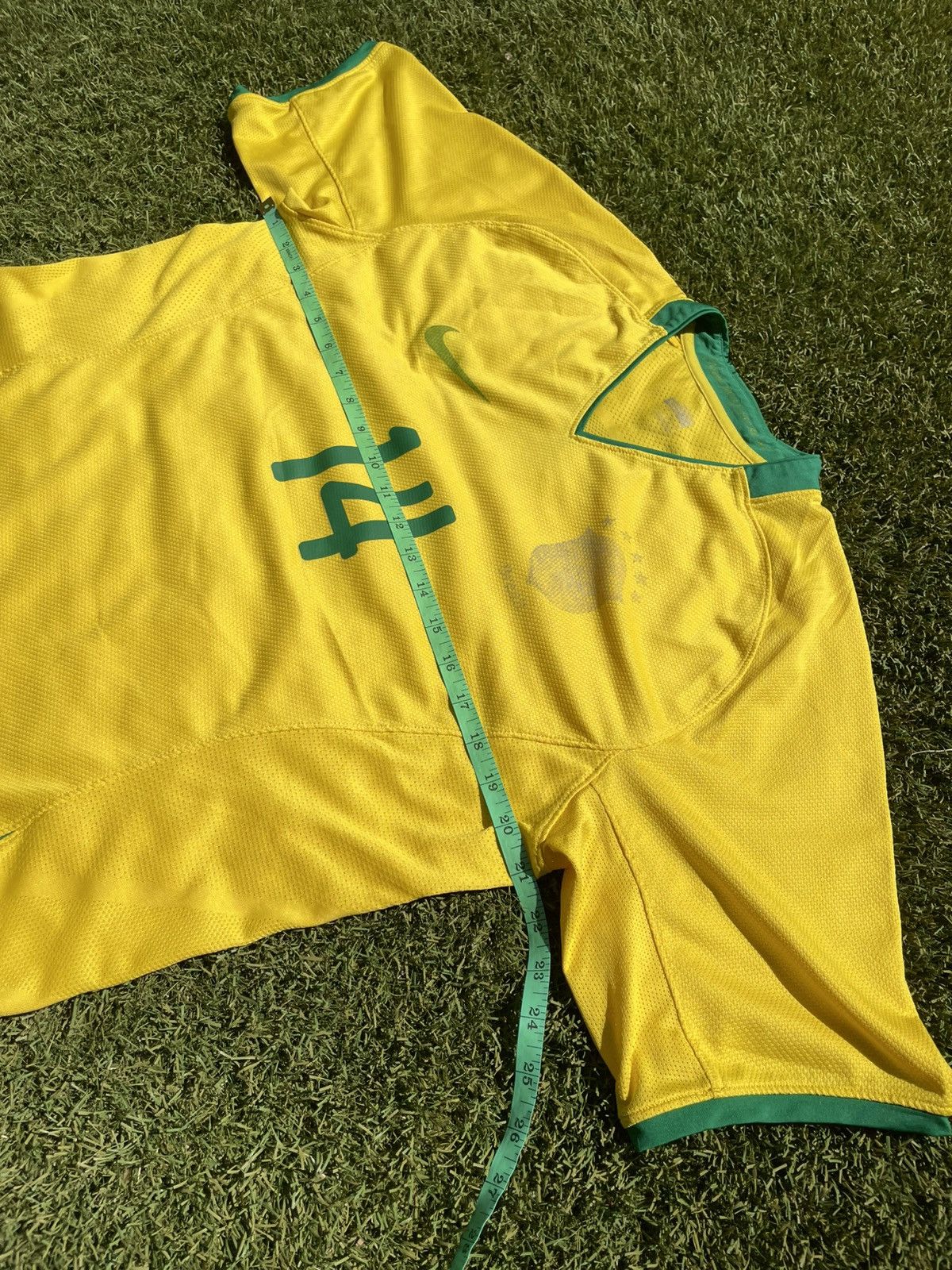 Other Vintage 2000s Nike Brazil João Paulo home jersey men’s xl Size US XL / EU 56 / 4 - 5 Thumbnail