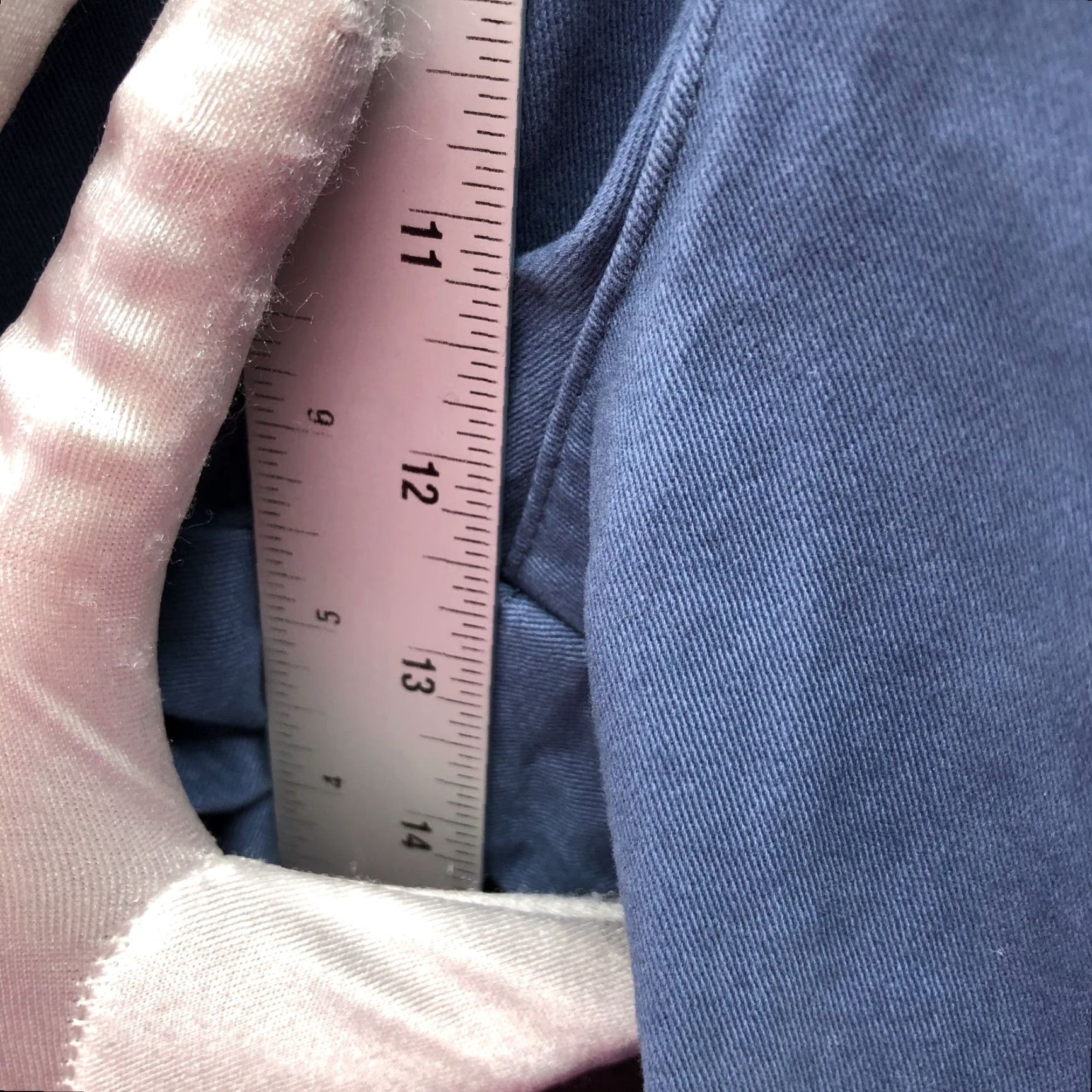Banana Republic Banana Republic Chino Shorts Womens 14 Blue High Rise Relaxed Pleated Front Twill Cotton Spandex Size 36" / US 14 / IT 50 - 5 Thumbnail
