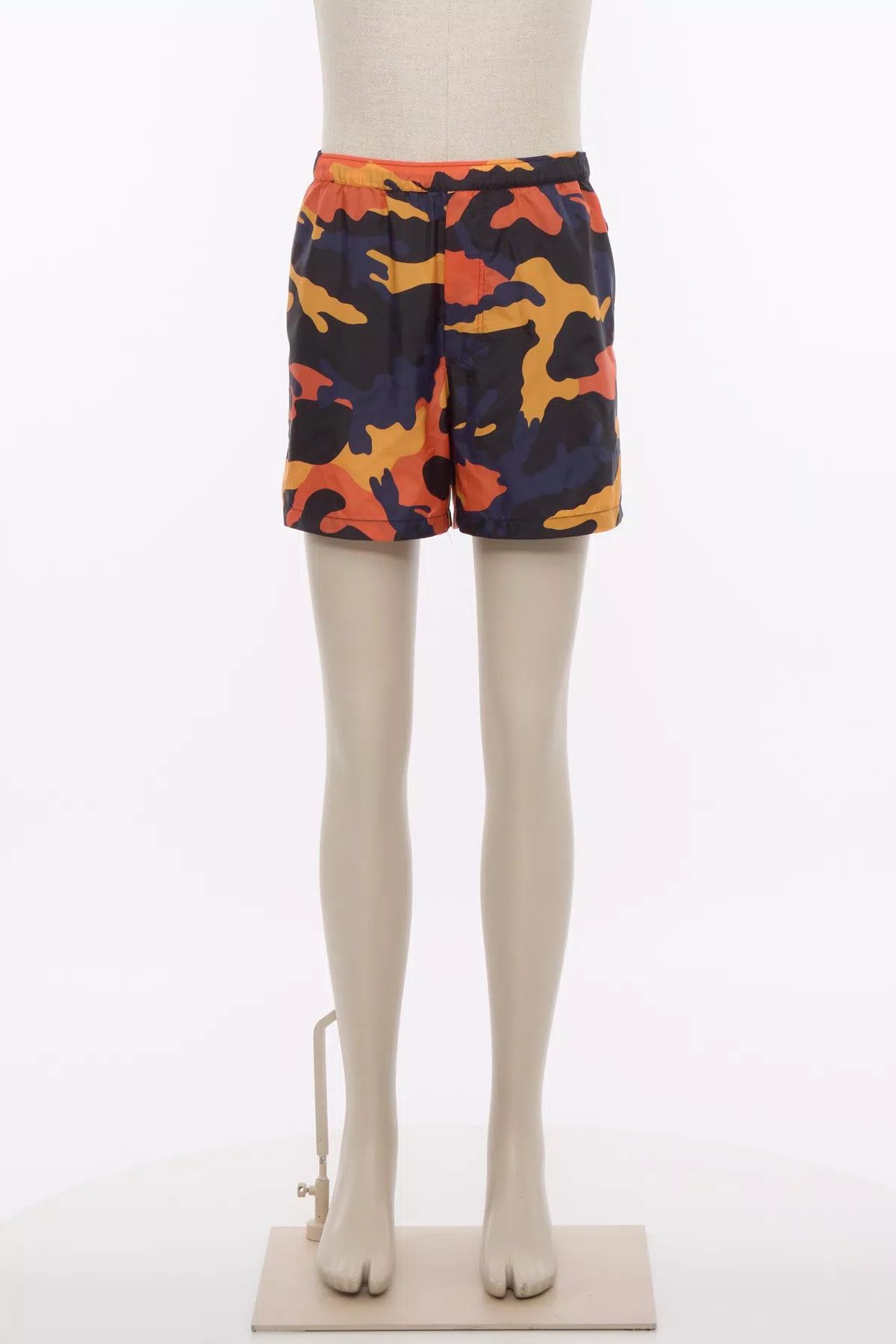 Valentino oc11z0725 Camouflage Print Swimming Shorts in Orange Size US 34 / EU 50 - 1 Thumbnail
