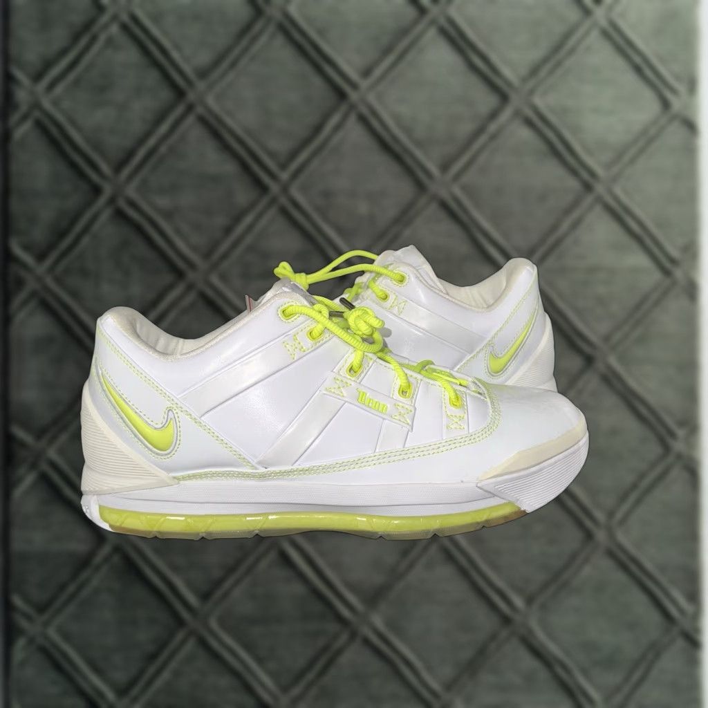 Nike Nike LeBron 3 Four Horsemen White Volt PE Promo Sample Sneaker 10.5 Mens RARE Size US 11 / EU 44 - 1 Thumbnail