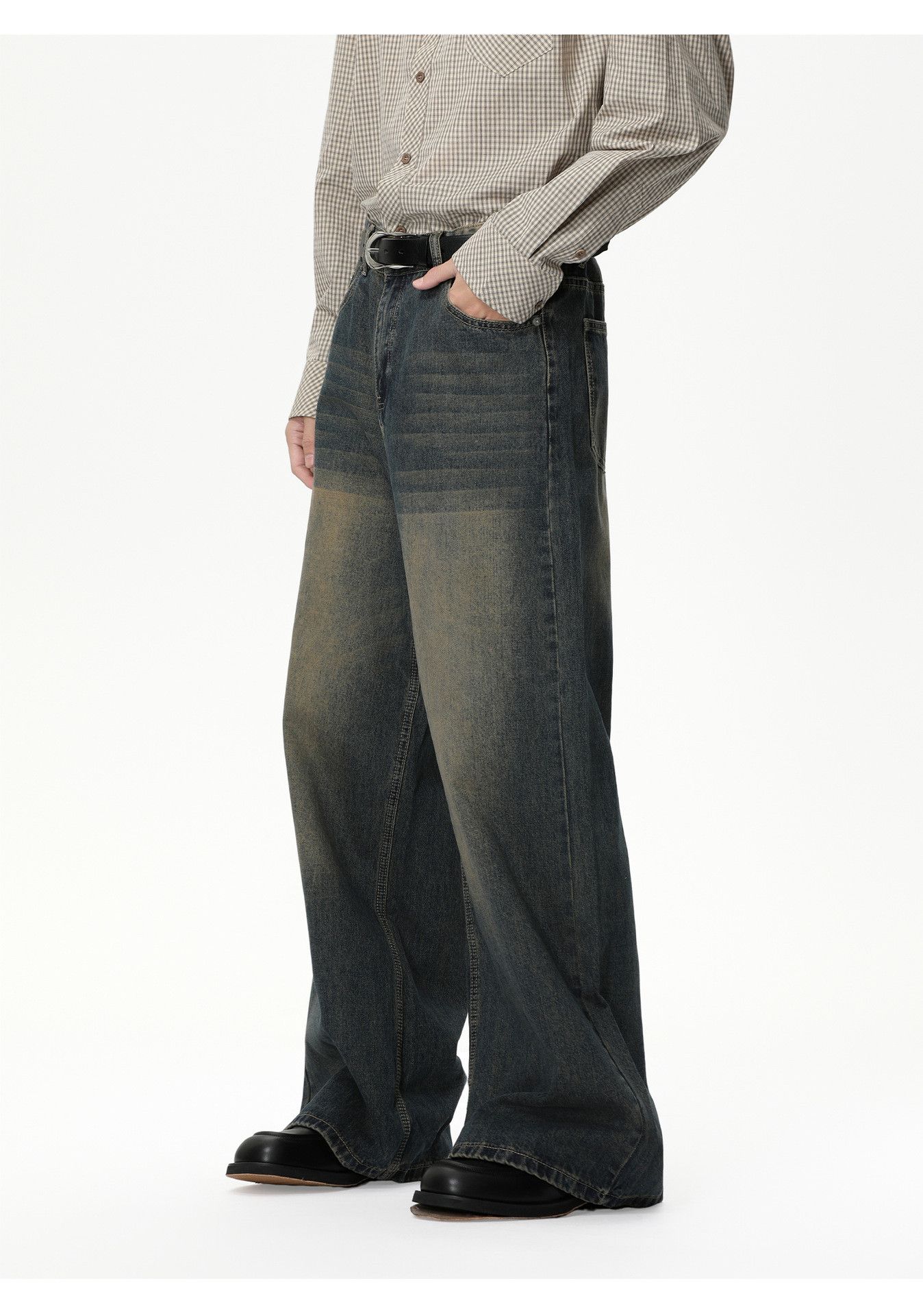 Vintage Men's Japanese retro distressed versatile washed jeans Size US 32 / EU 48 - 5 Thumbnail