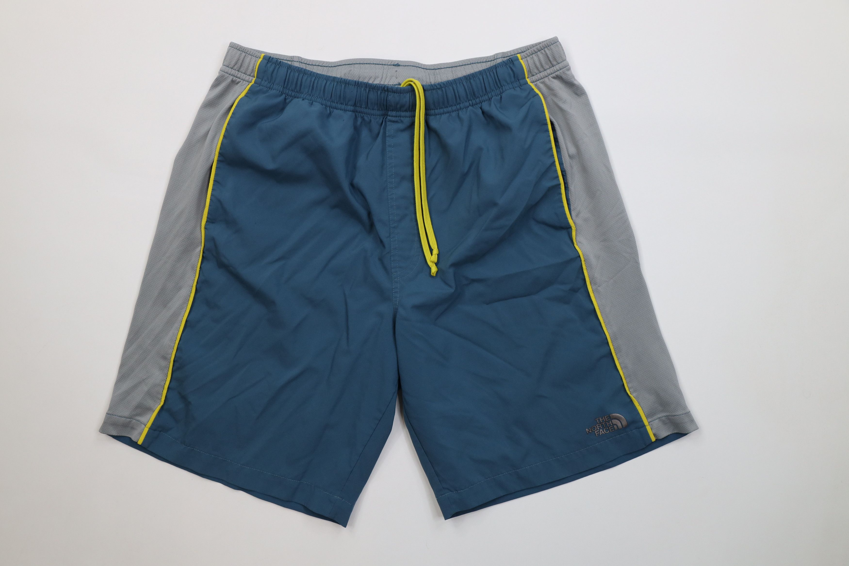 The North Face The North Face Spell Out Running Jogging Shorts Blue Size US 32 / EU 48 - 1 Thumbnail