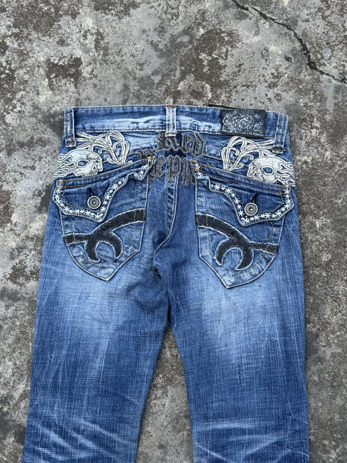 Tornado Mart Flare jeans vkei skulls redpepper gothic Size 24" / US 00 / IT 34 - 3 Thumbnail